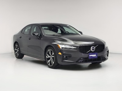 2024 Volvo S60 B5 Plus Dark Theme
