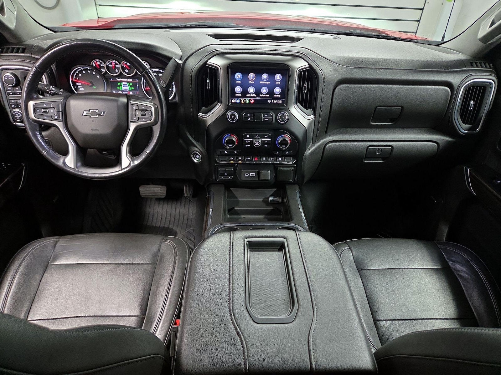 Apple CarPlay® & Android Auto™