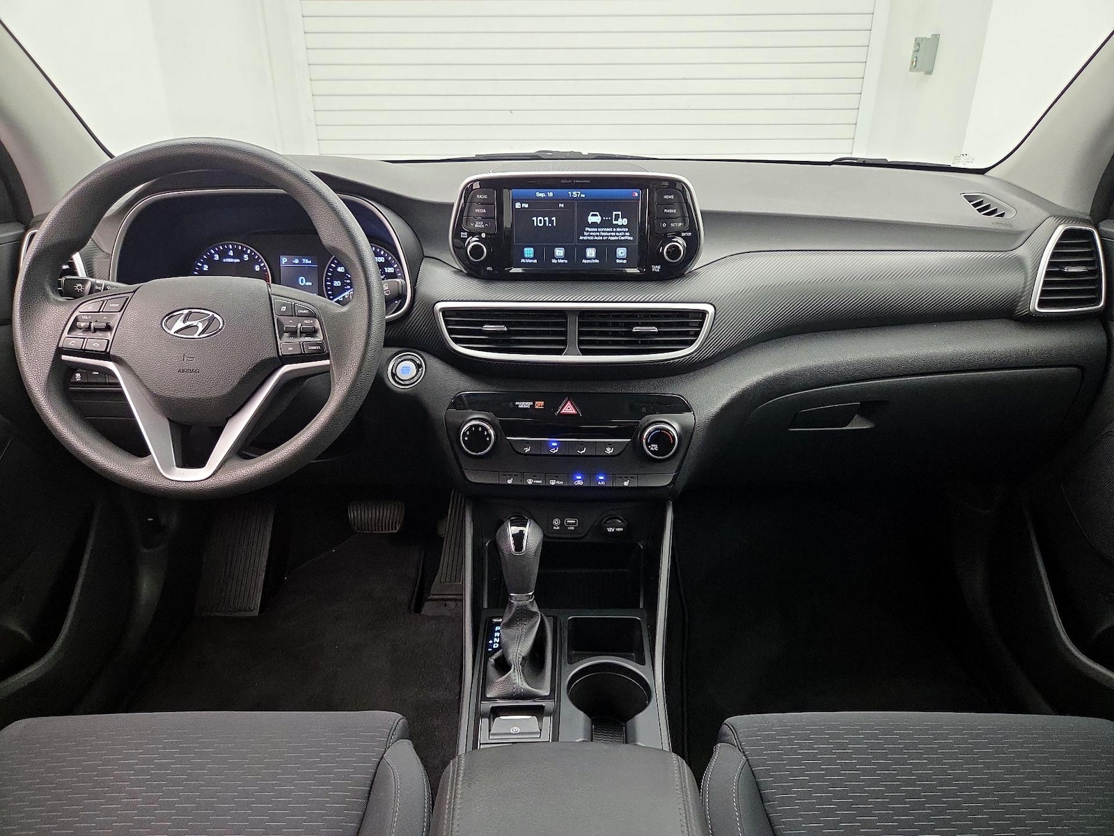 Apple CarPlay® & Android Auto™