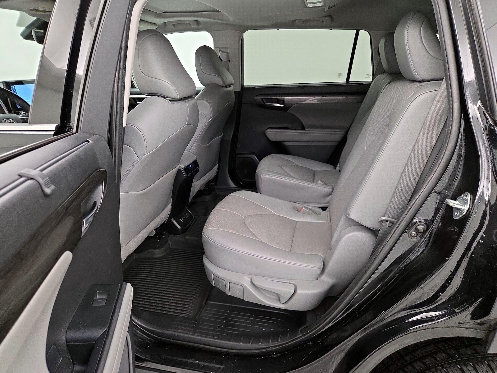 Rear Air Conditioning