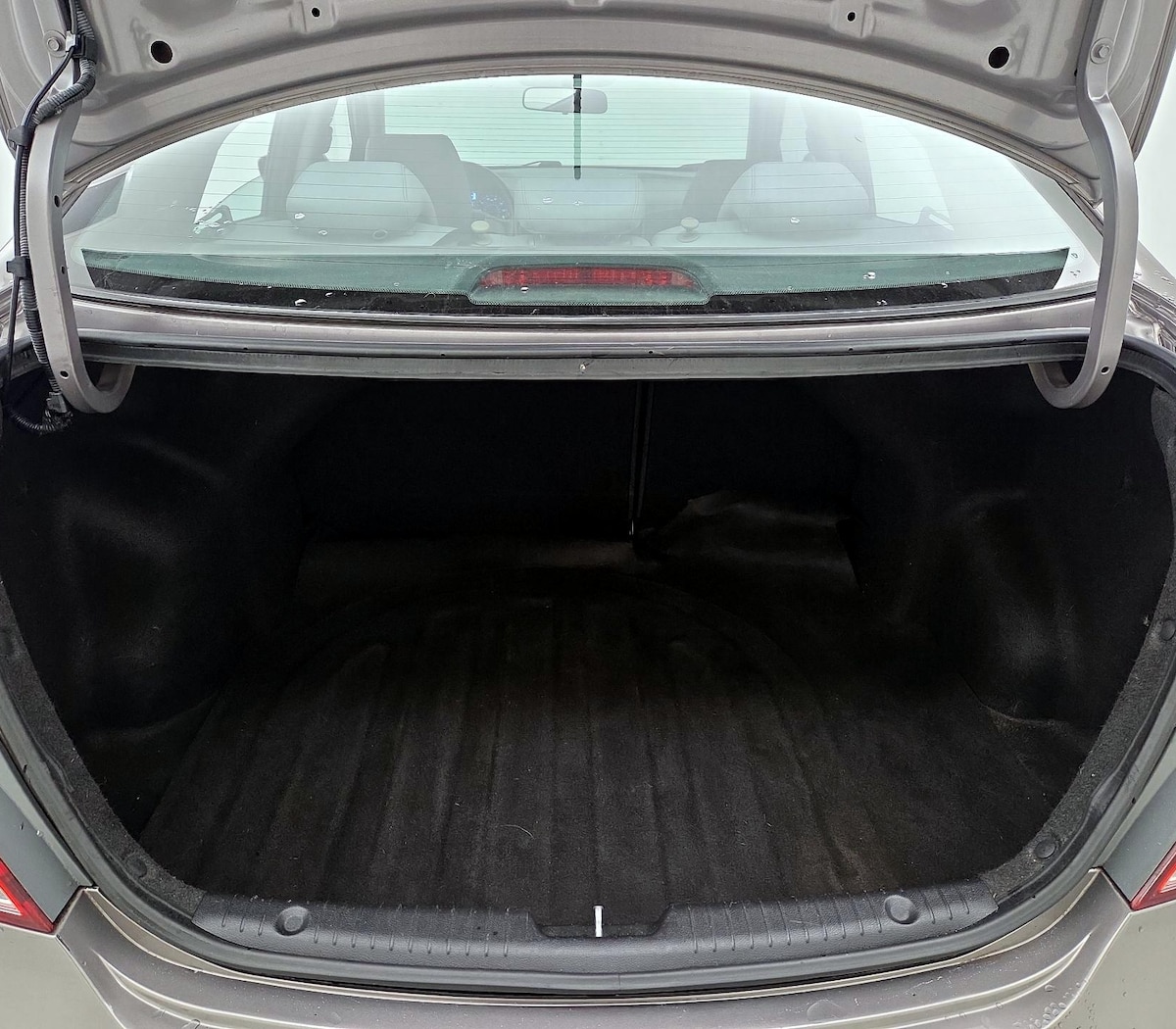 Trunk/Cargo (Seats Up)