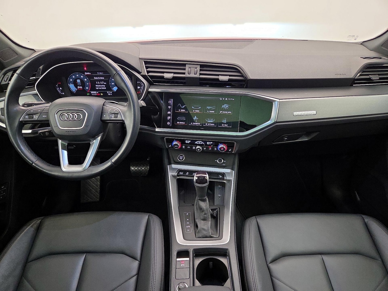 Apple CarPlay® & Android Auto™