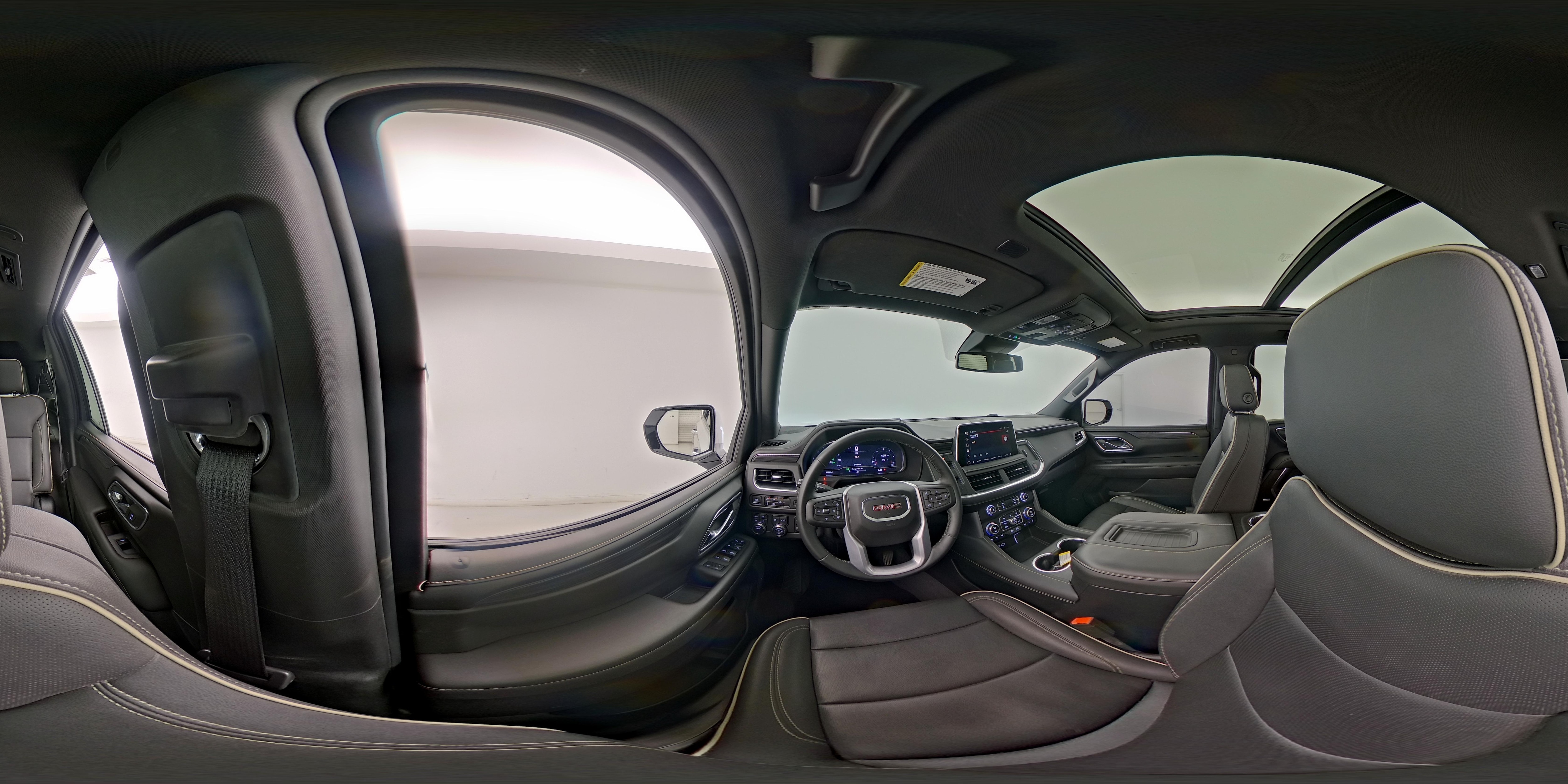 2024 GMC Yukon SLT - Photo 29