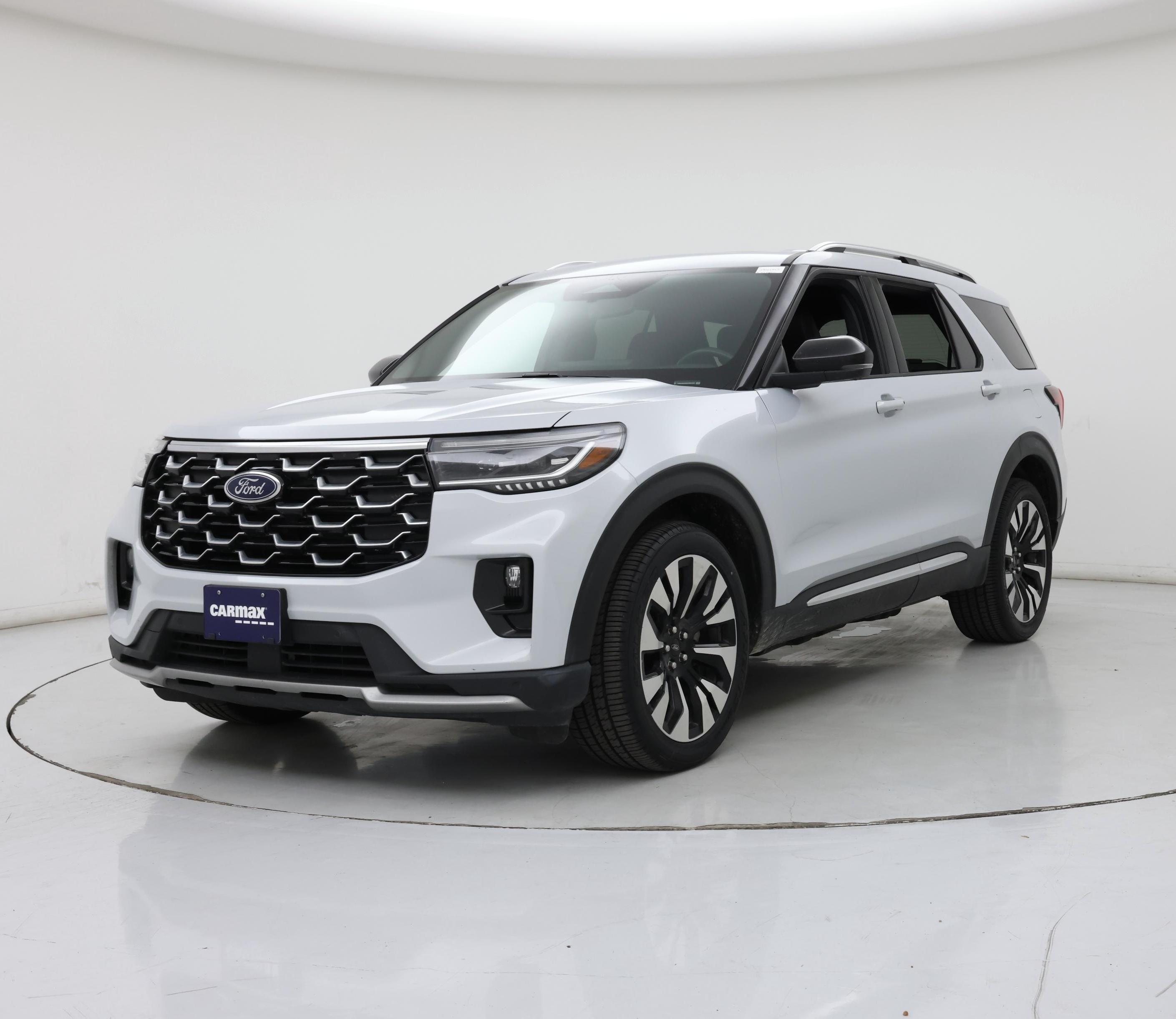 Thumbnail: 2025 Ford Explorer - 4
