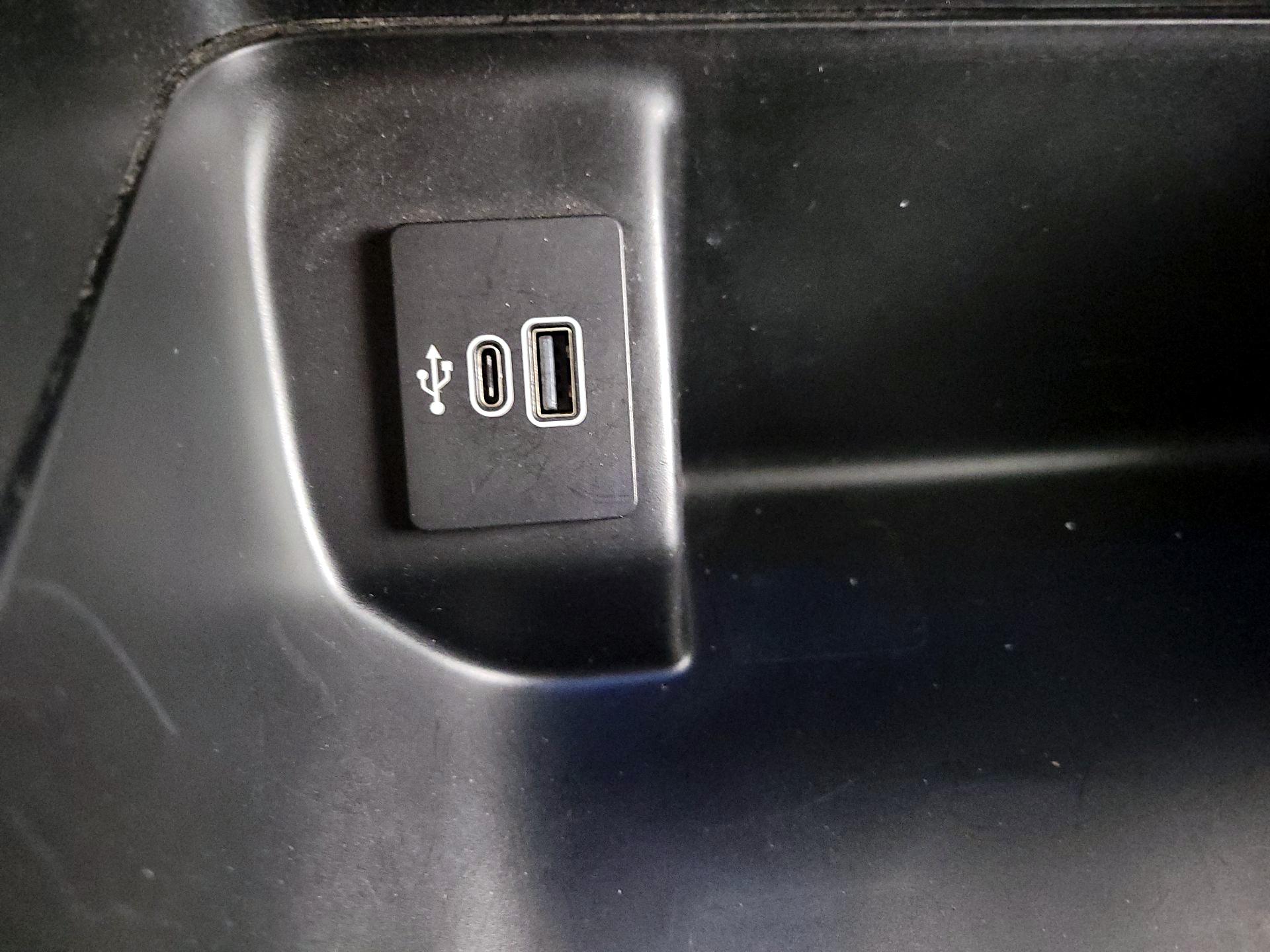 Thumbnail: 2025 Ford F-150 - 18