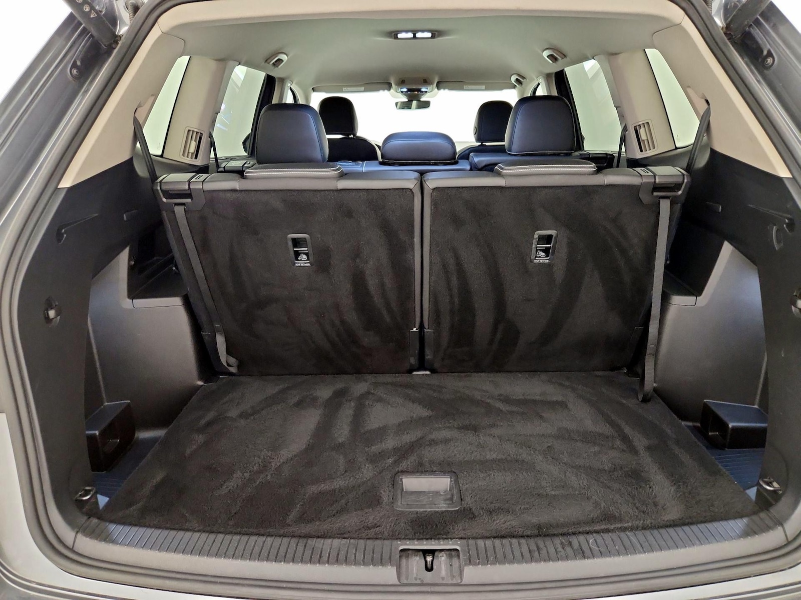2025 Volkswagen Atlas SE w/Tech - Photo 22