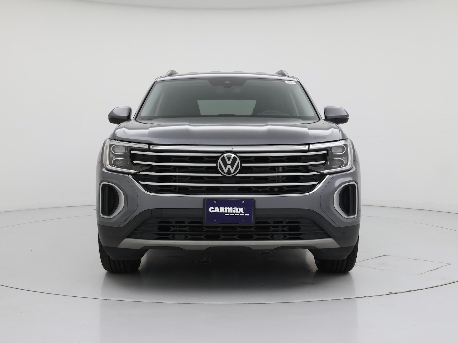 2025 Volkswagen Atlas SE w/Tech - Photo 6