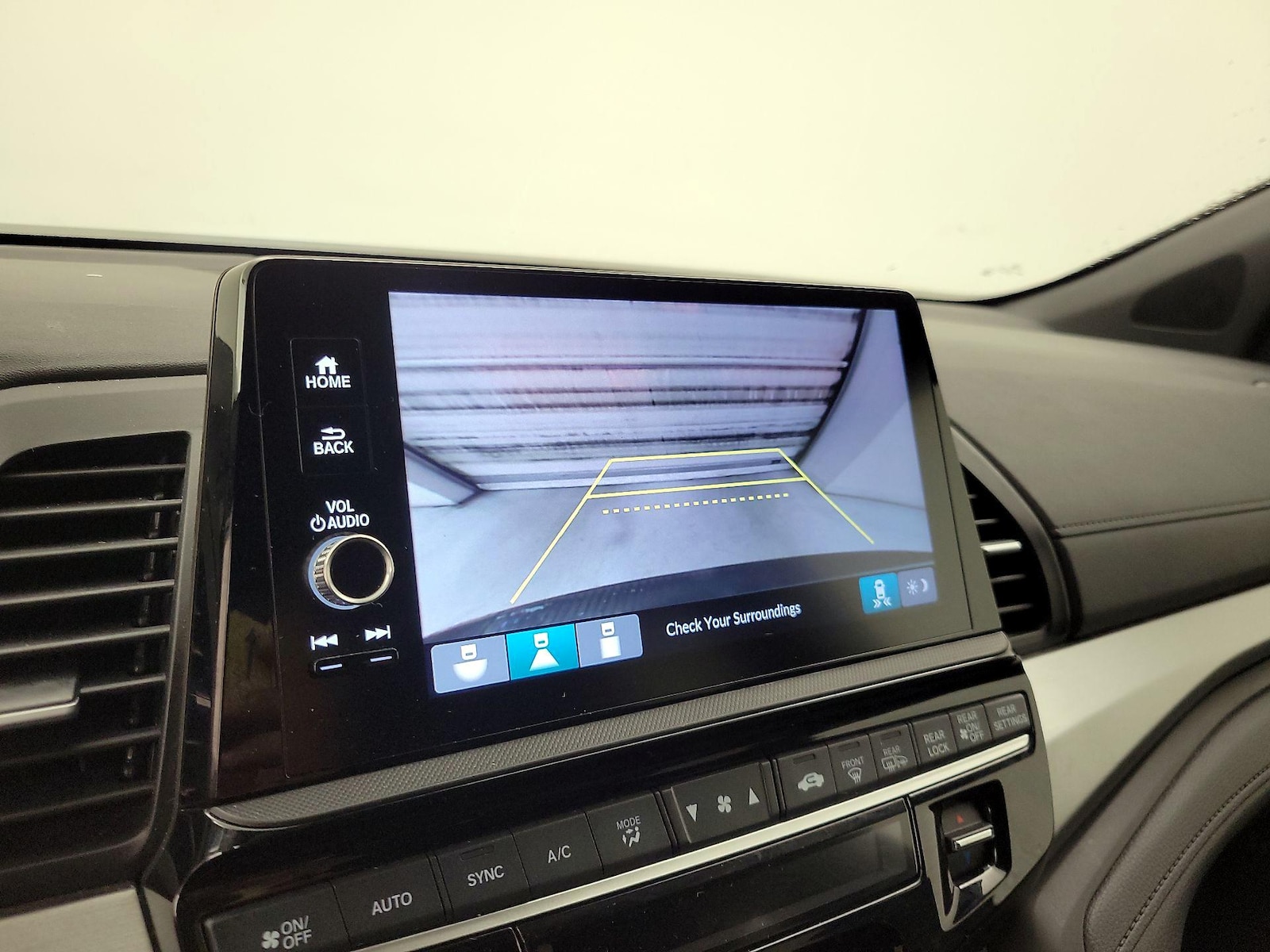2025 Honda Odyssey Sport L - Photo 15