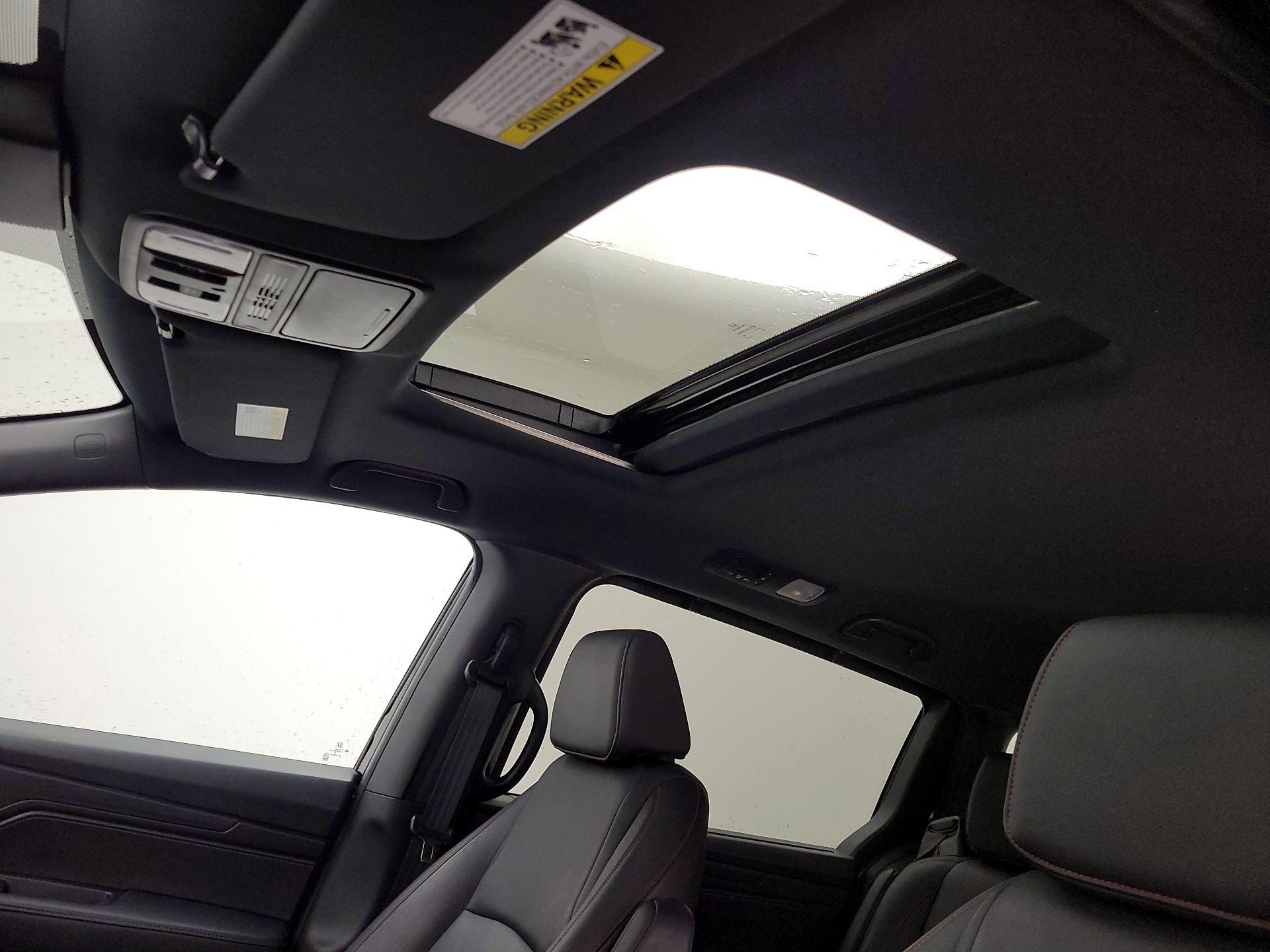 Thumbnail: 2025 Honda Odyssey - 19