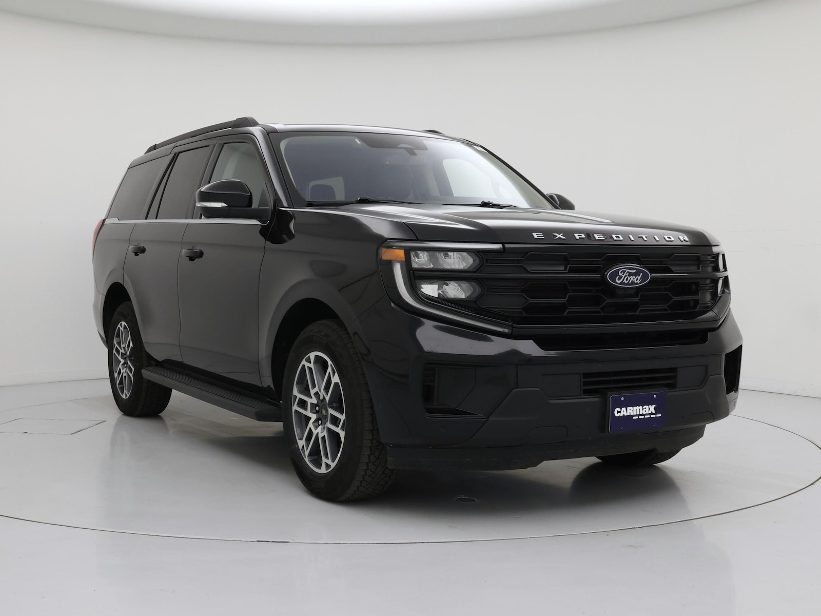 2025 Ford Expedition Active - Photo 2