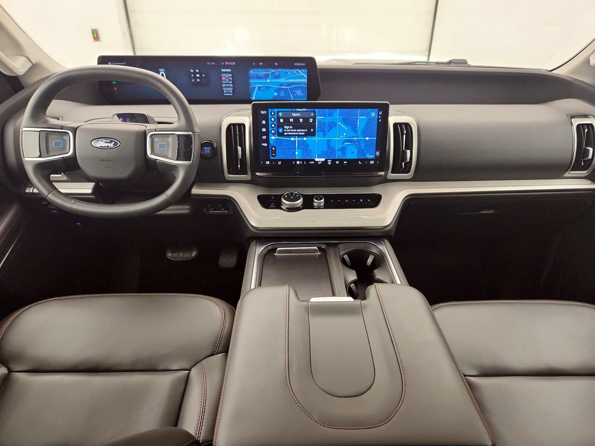 Thumbnail: 2025 Ford Expedition - 9