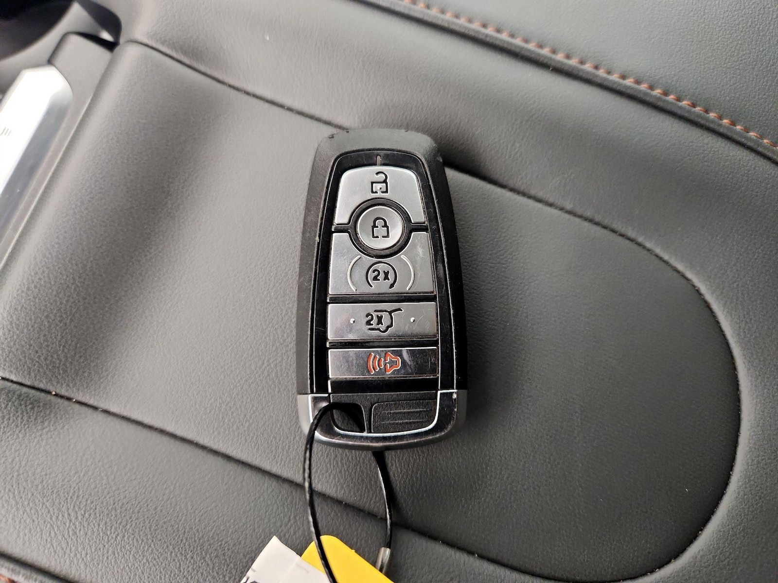 2025 Ford Expedition Active - Photo 26