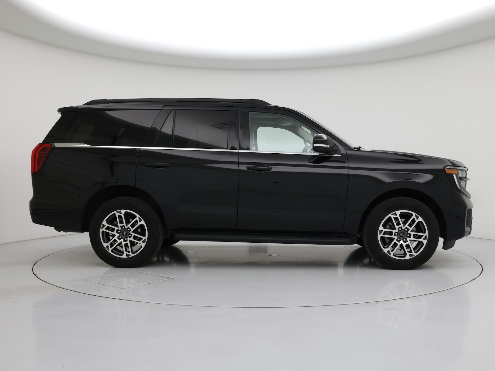 2025 Ford Expedition Active - Photo 8