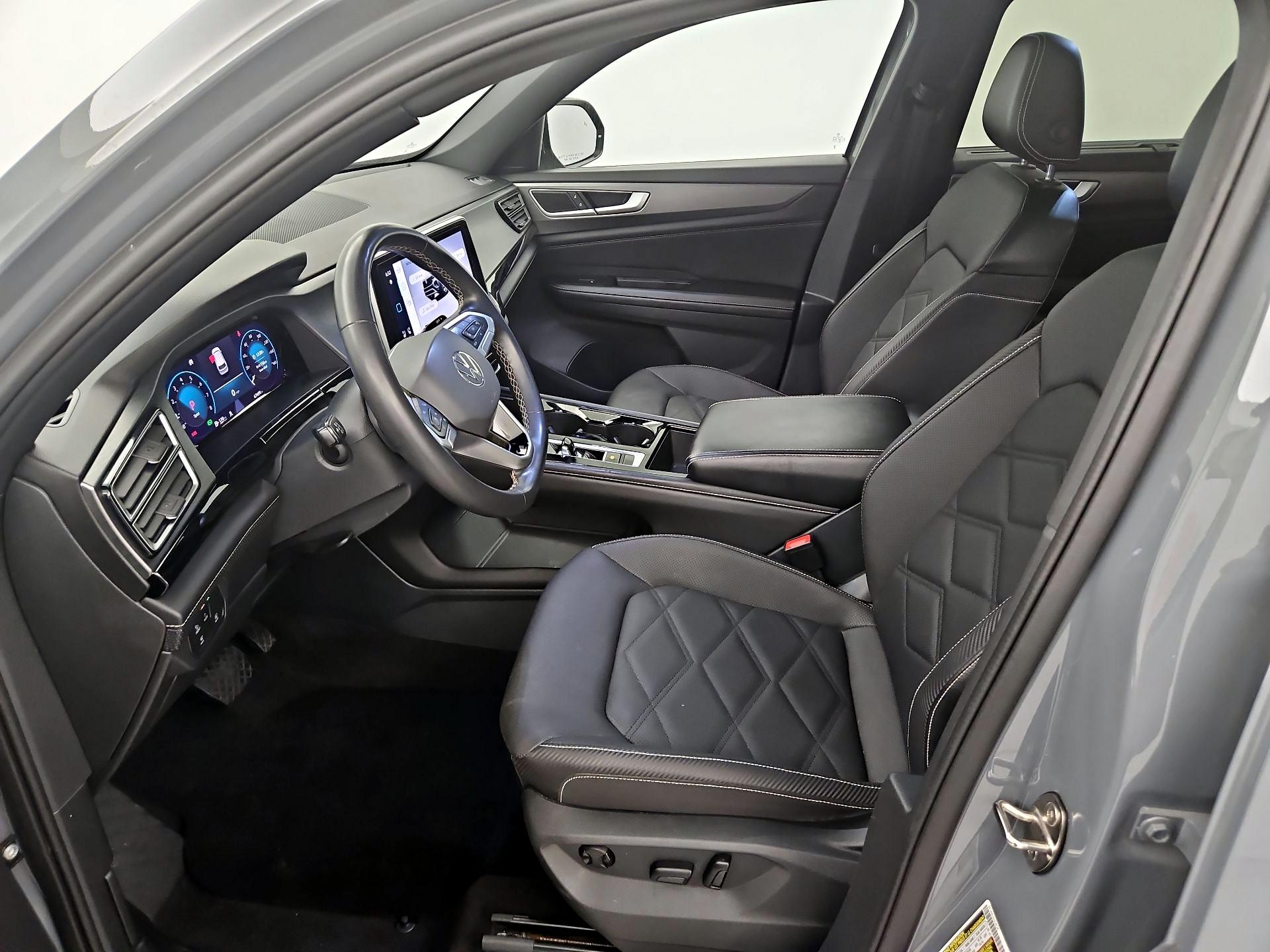 Thumbnail: 2024 Volkswagen Atlas - 11