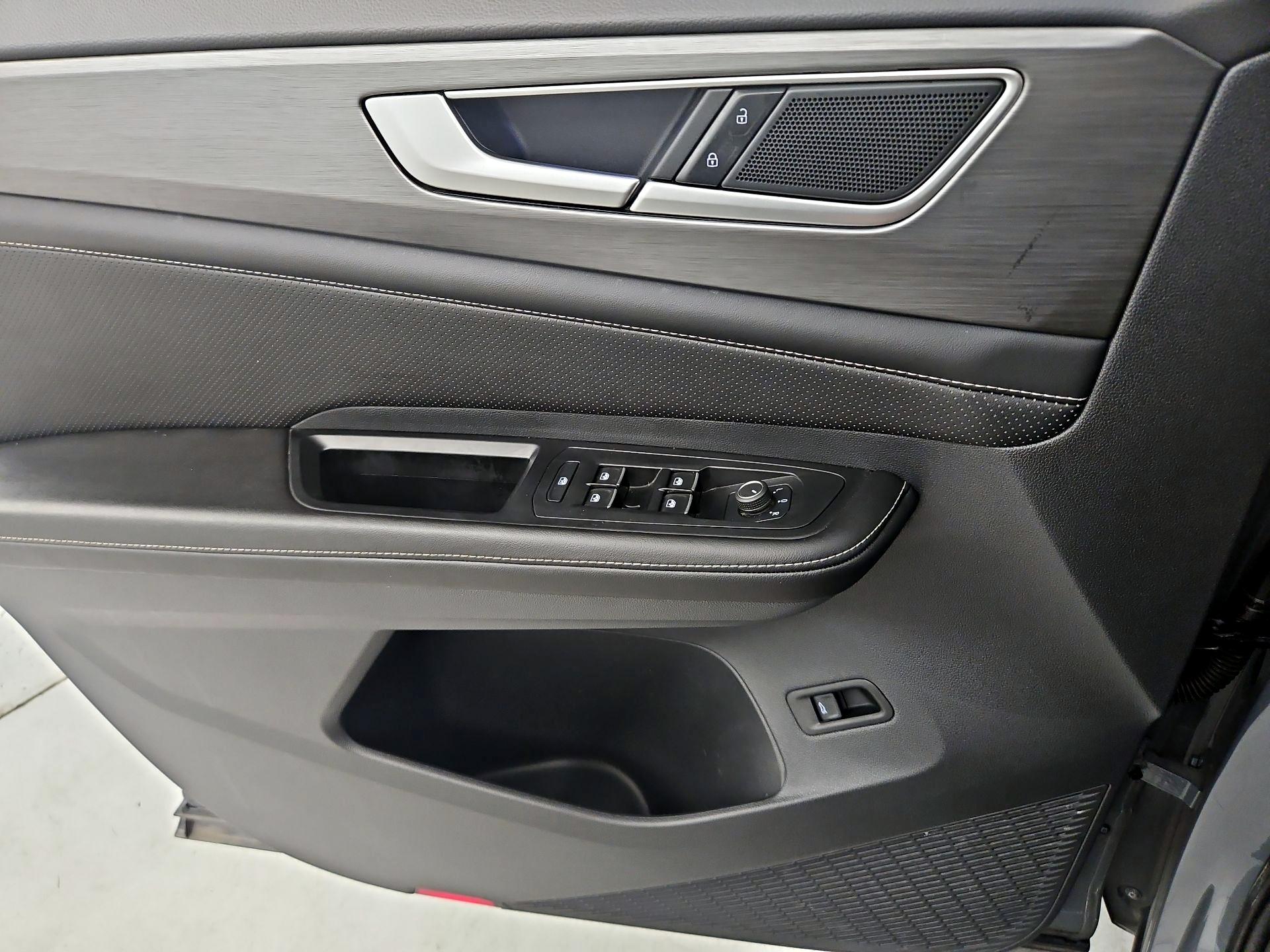 Thumbnail: 2024 Volkswagen Atlas - 12
