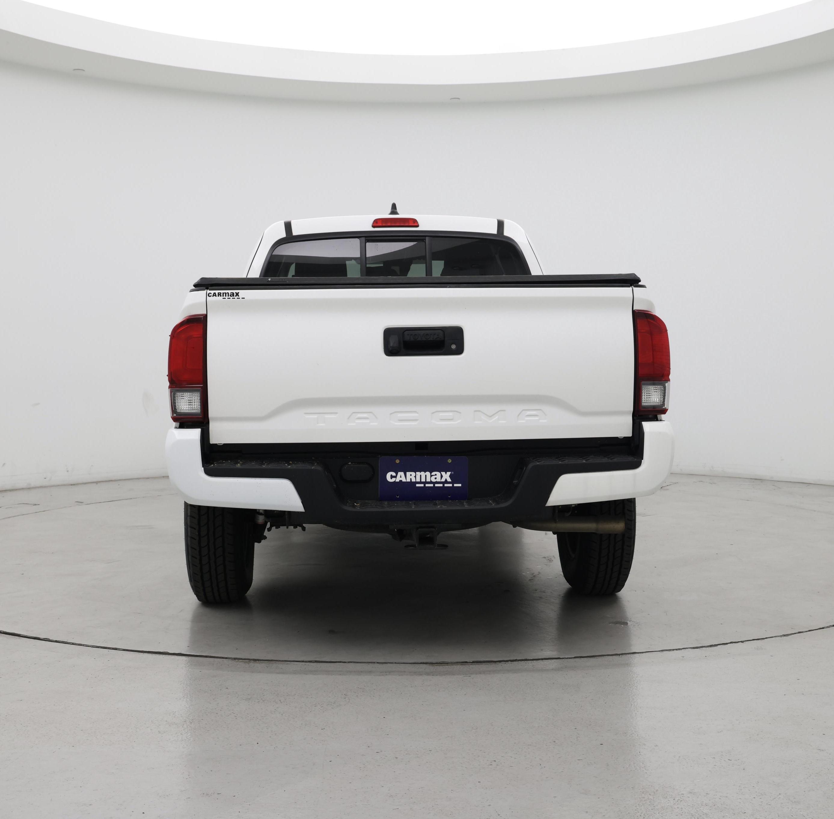 Thumbnail: 2022 Toyota Tacoma - 6