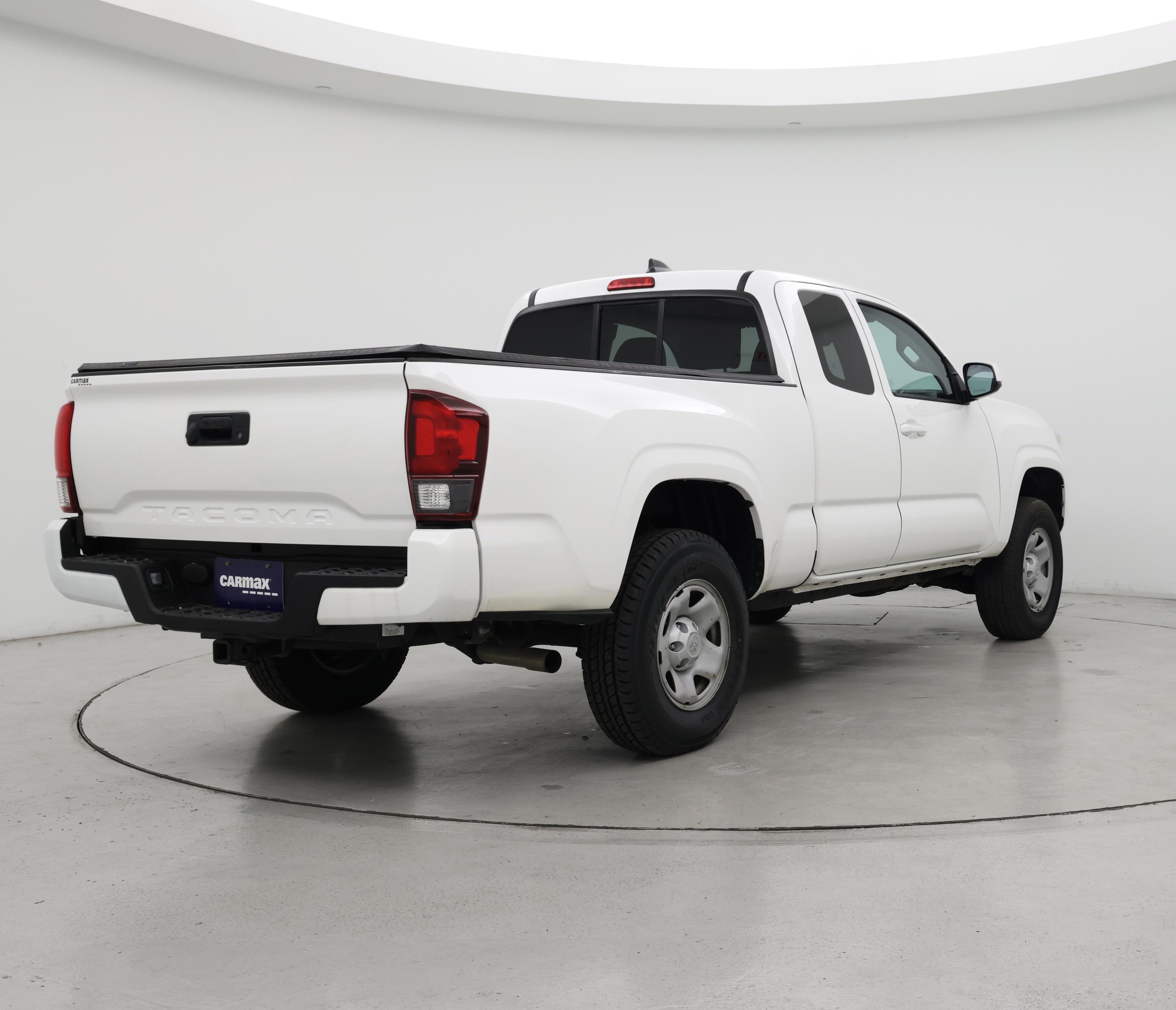 Thumbnail: 2022 Toyota Tacoma - 8