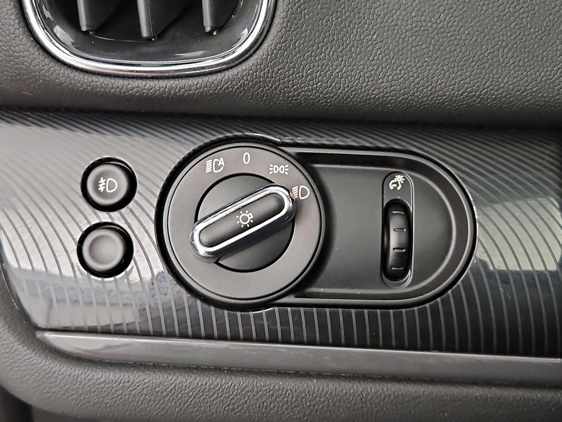 Thumbnail: 2019 MINI Cooper Countryman - 13