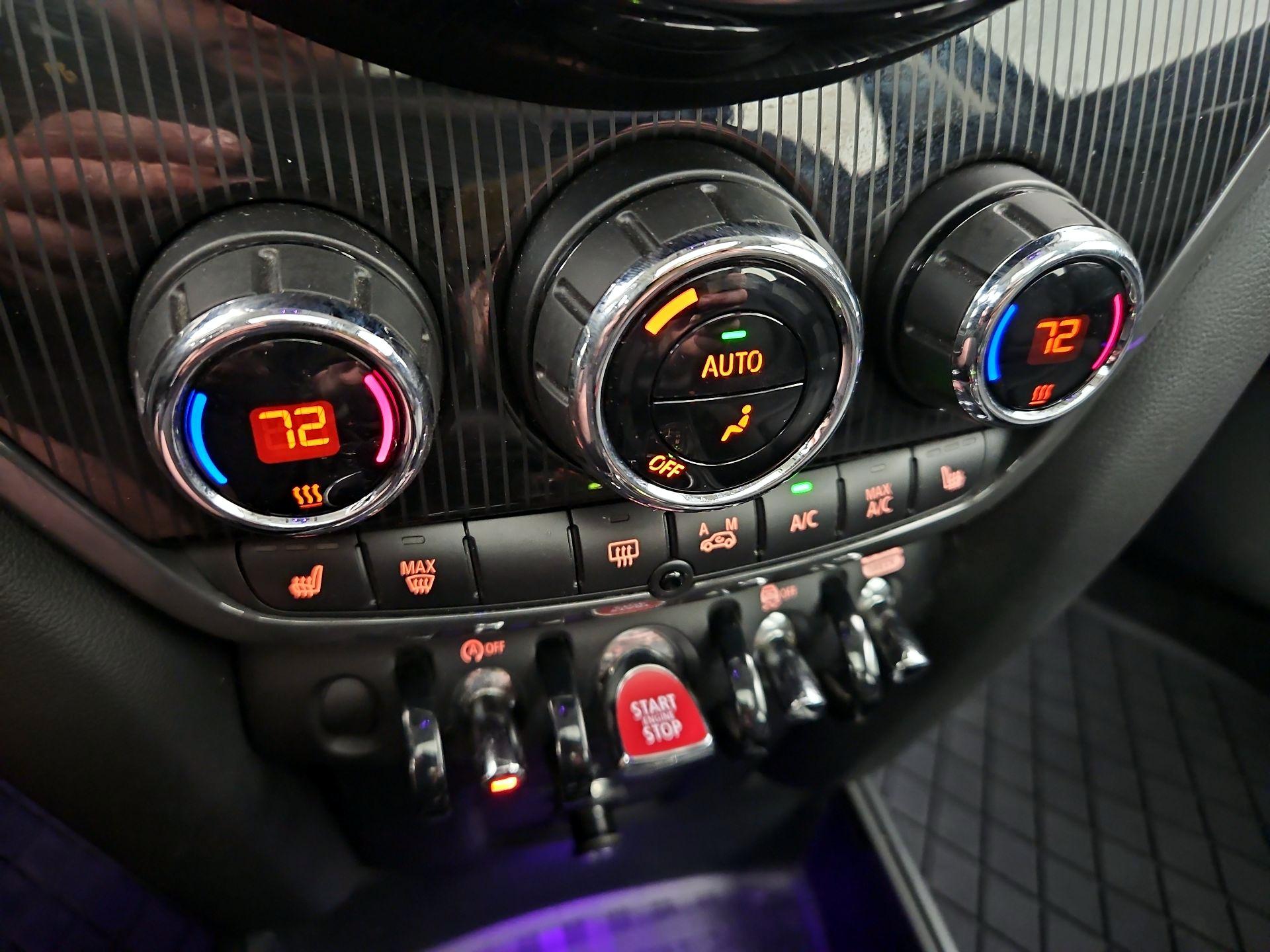Thumbnail: 2019 MINI Cooper Countryman - 17