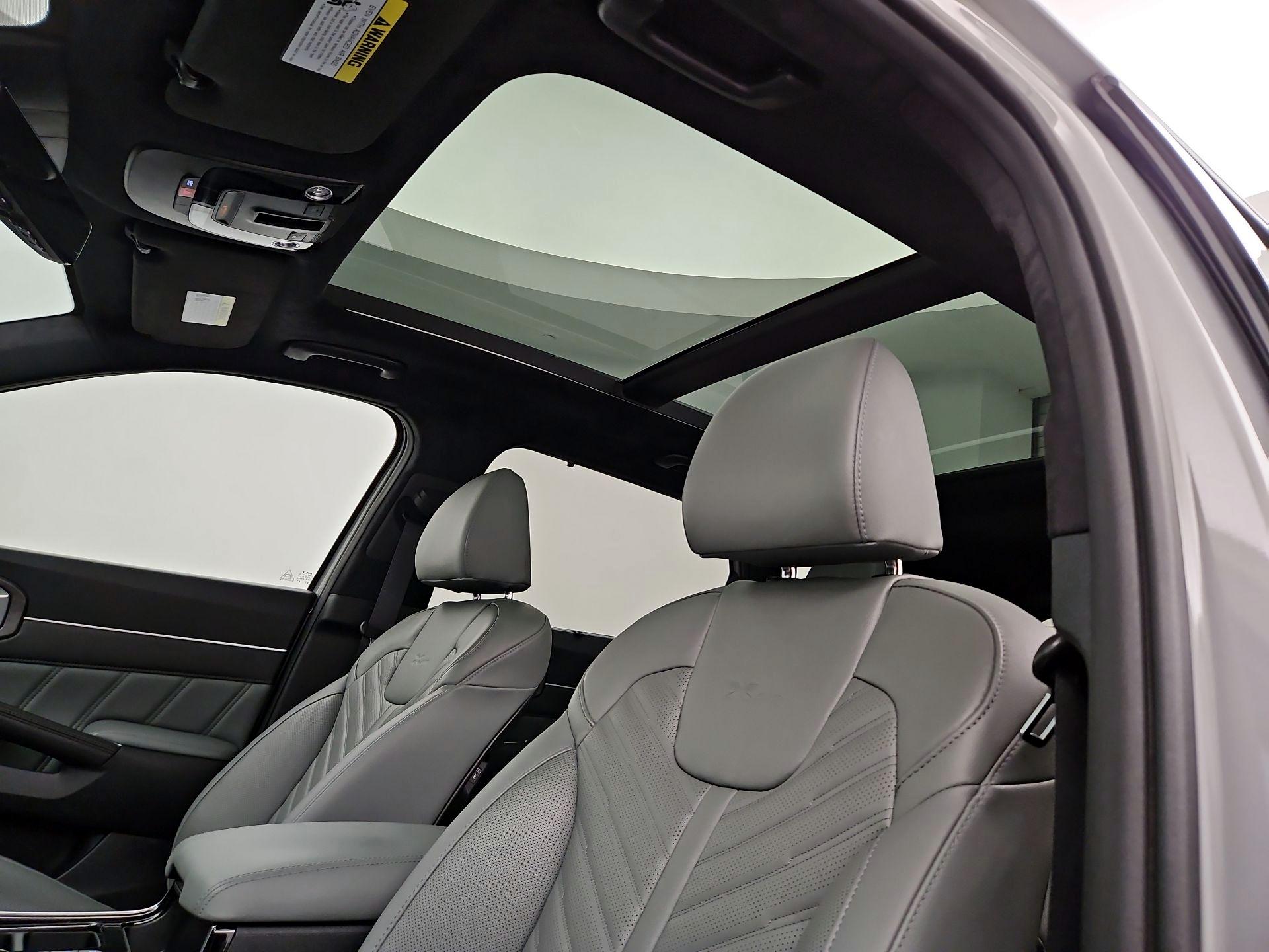 Thumbnail: 2024 Kia Sorento - 20