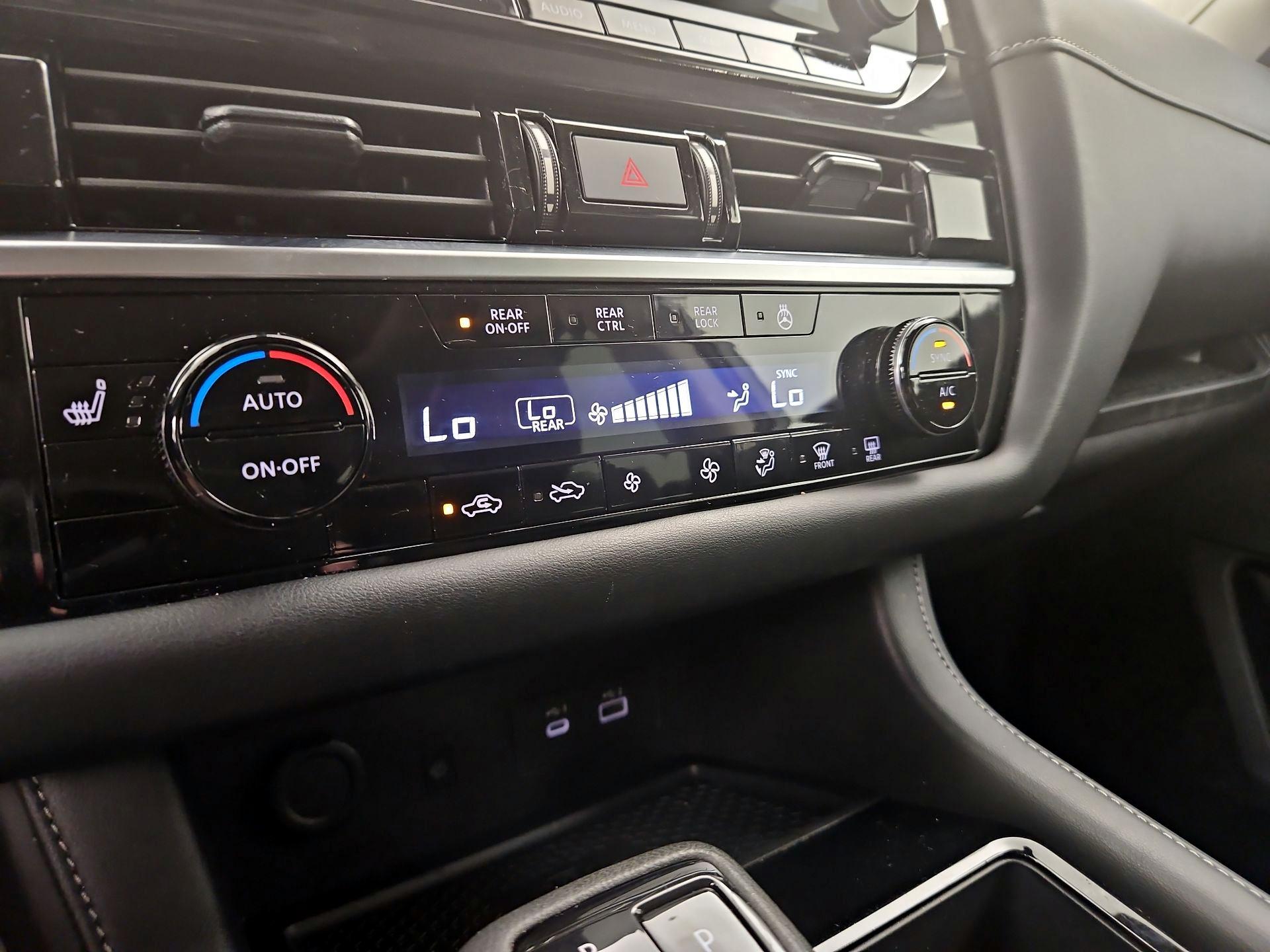 Thumbnail: 2024 Nissan Pathfinder - 17