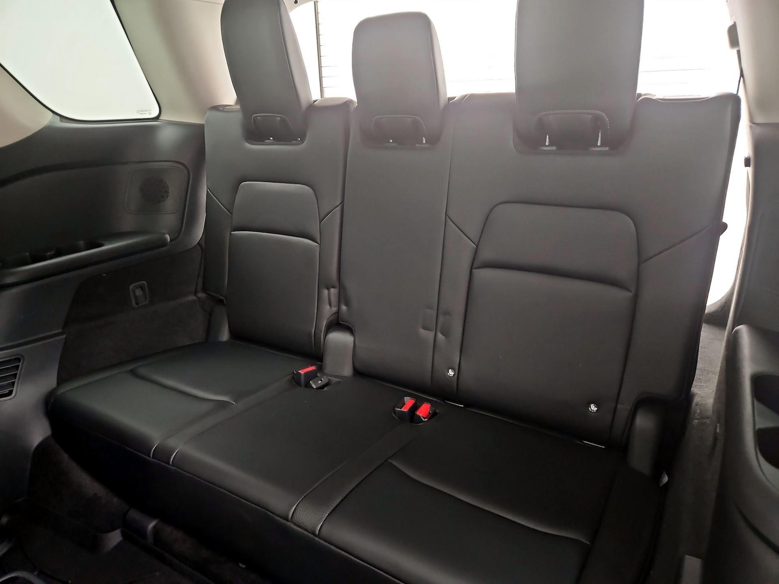 2024 Nissan Pathfinder SL - Photo 23