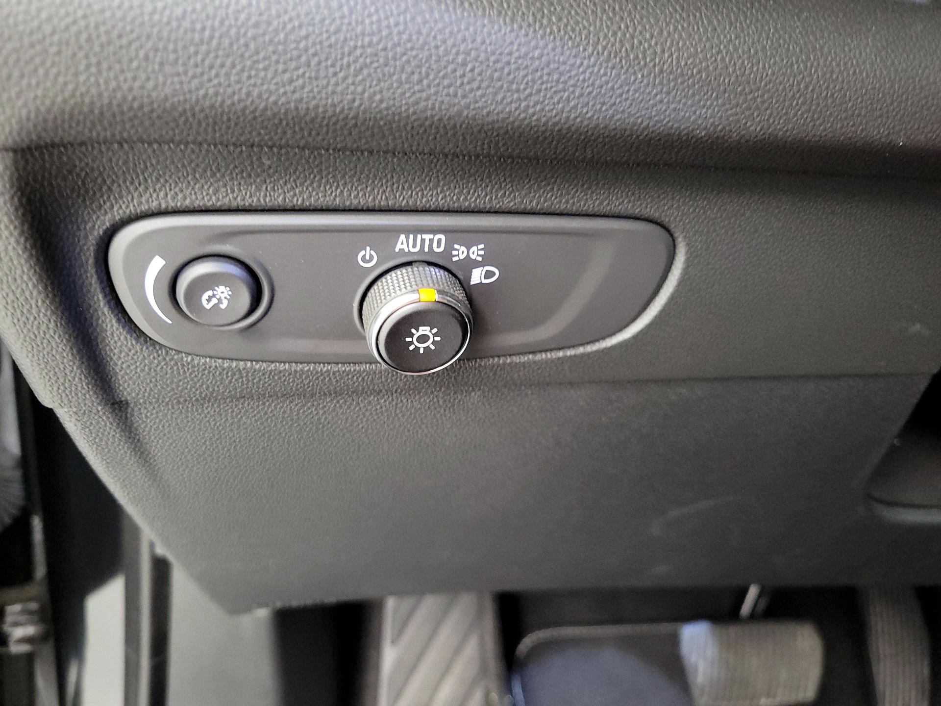 Thumbnail: 2023 Buick Envision - 13