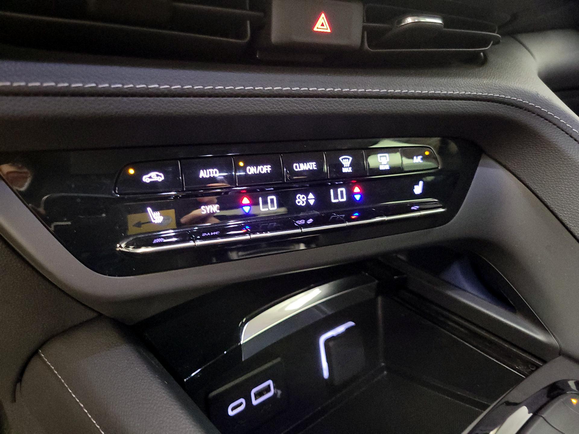 Thumbnail: 2023 Buick Envision - 16