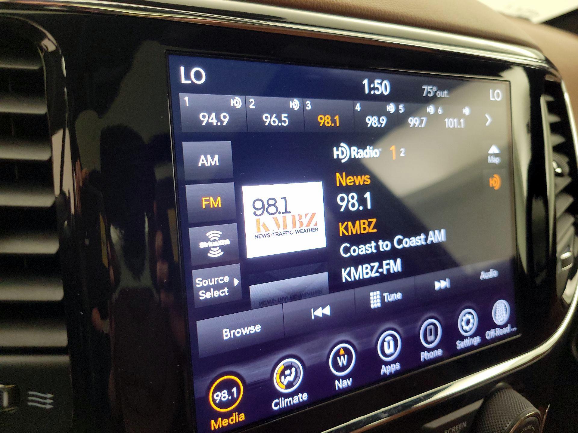 Thumbnail: 2021 Jeep Grand Cherokee - 16