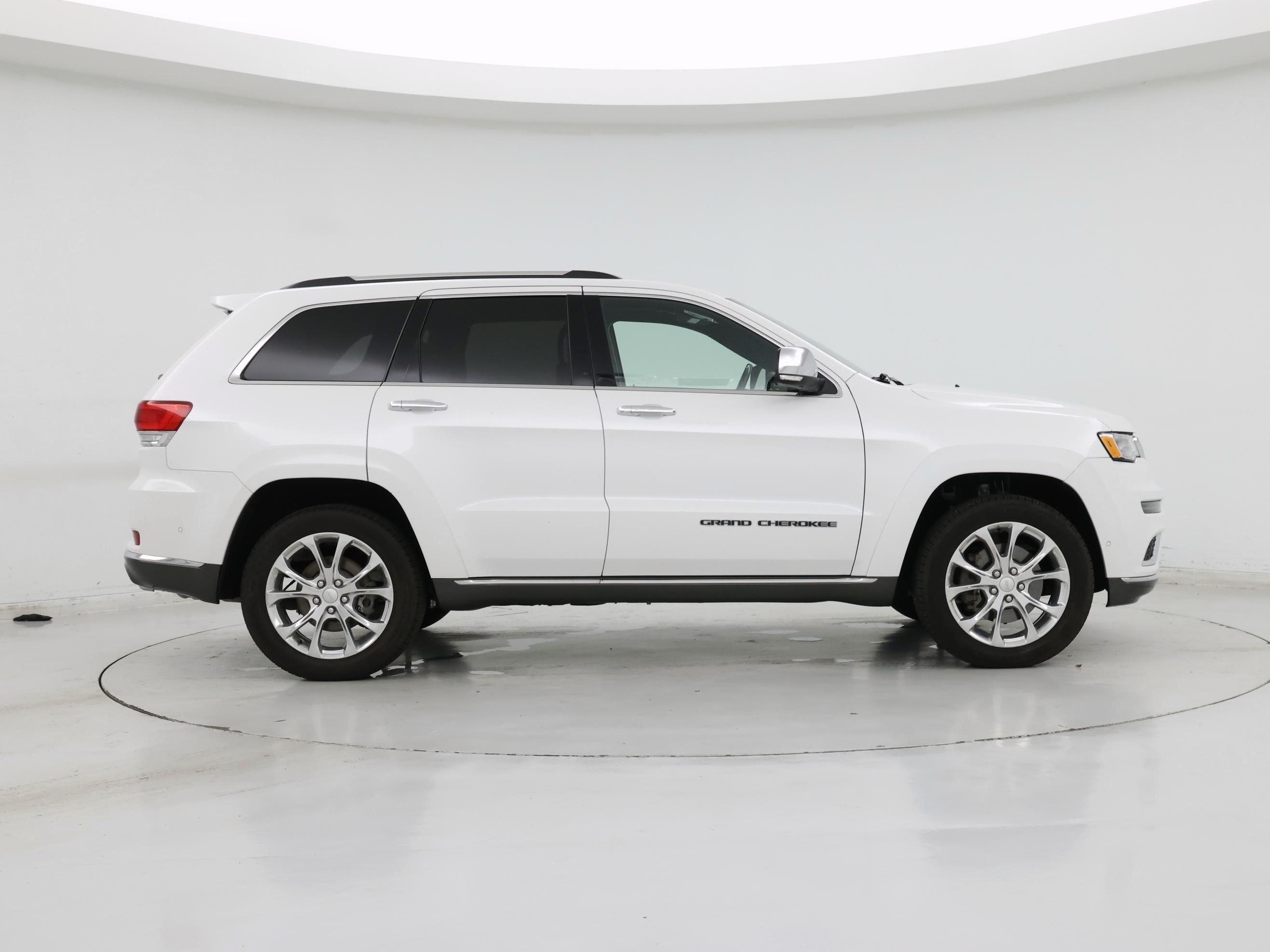 Thumbnail: 2021 Jeep Grand Cherokee - 7