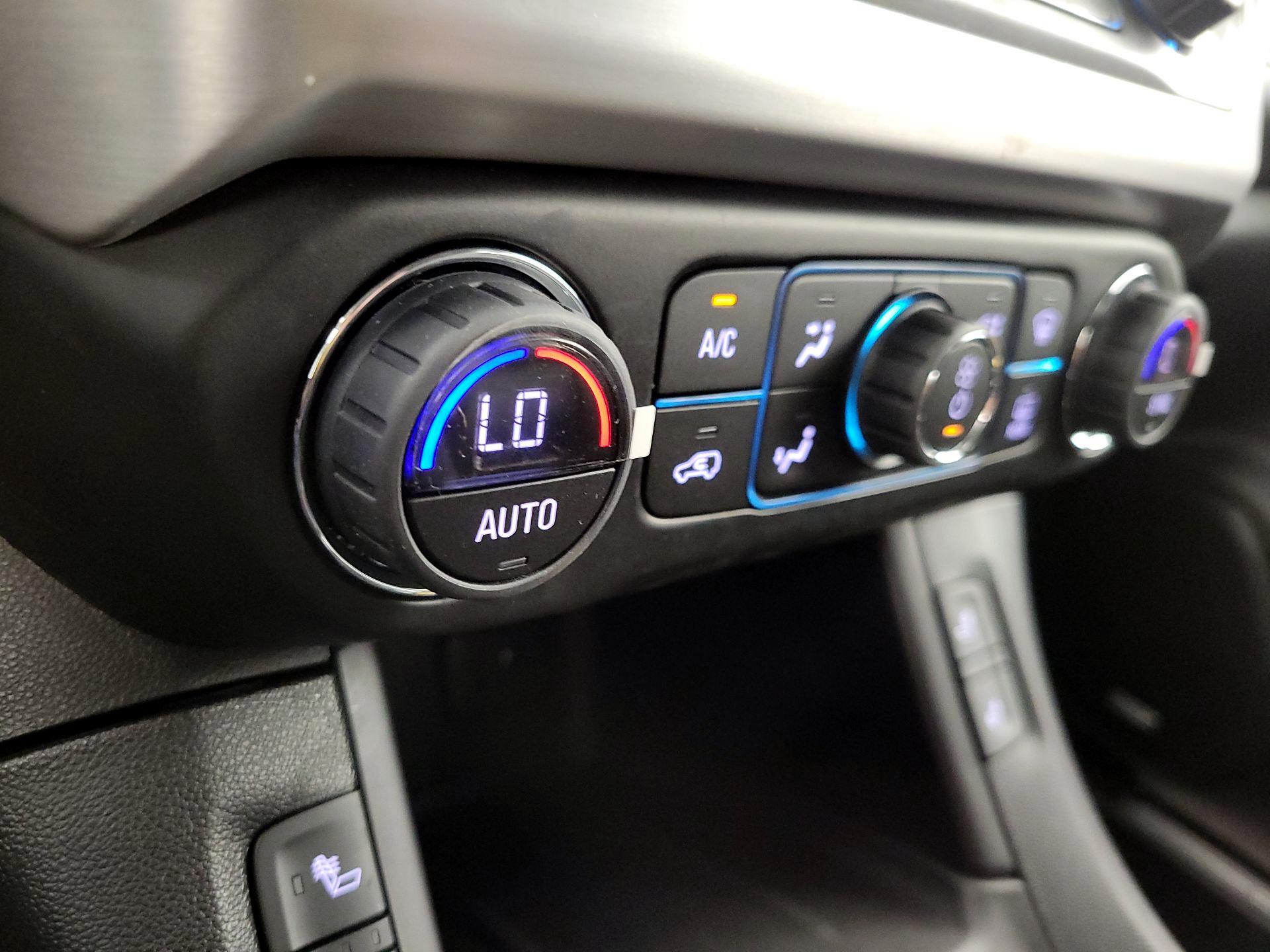 Thumbnail: 2019 GMC Acadia - 17