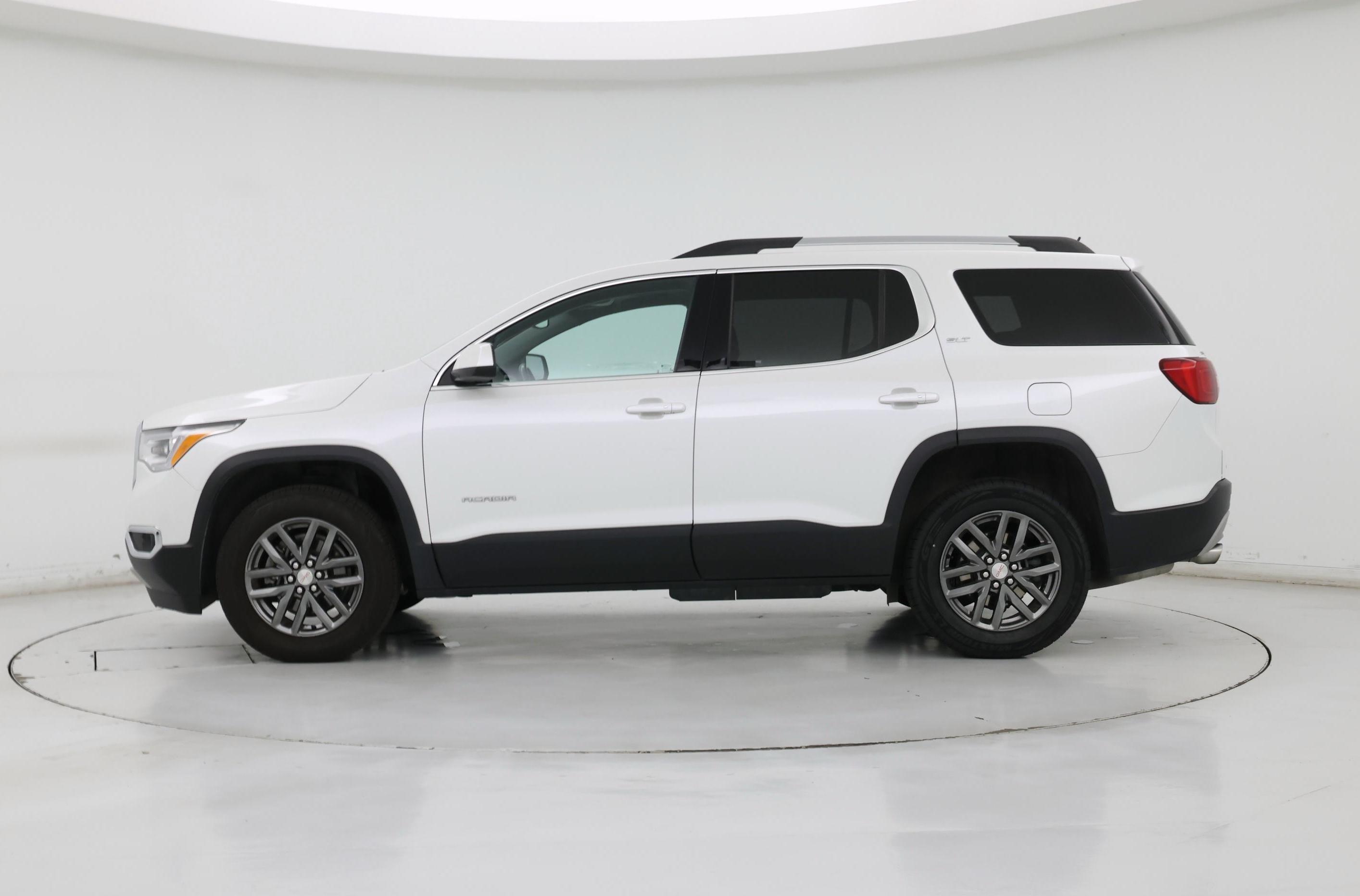 Thumbnail: 2019 GMC Acadia - 3