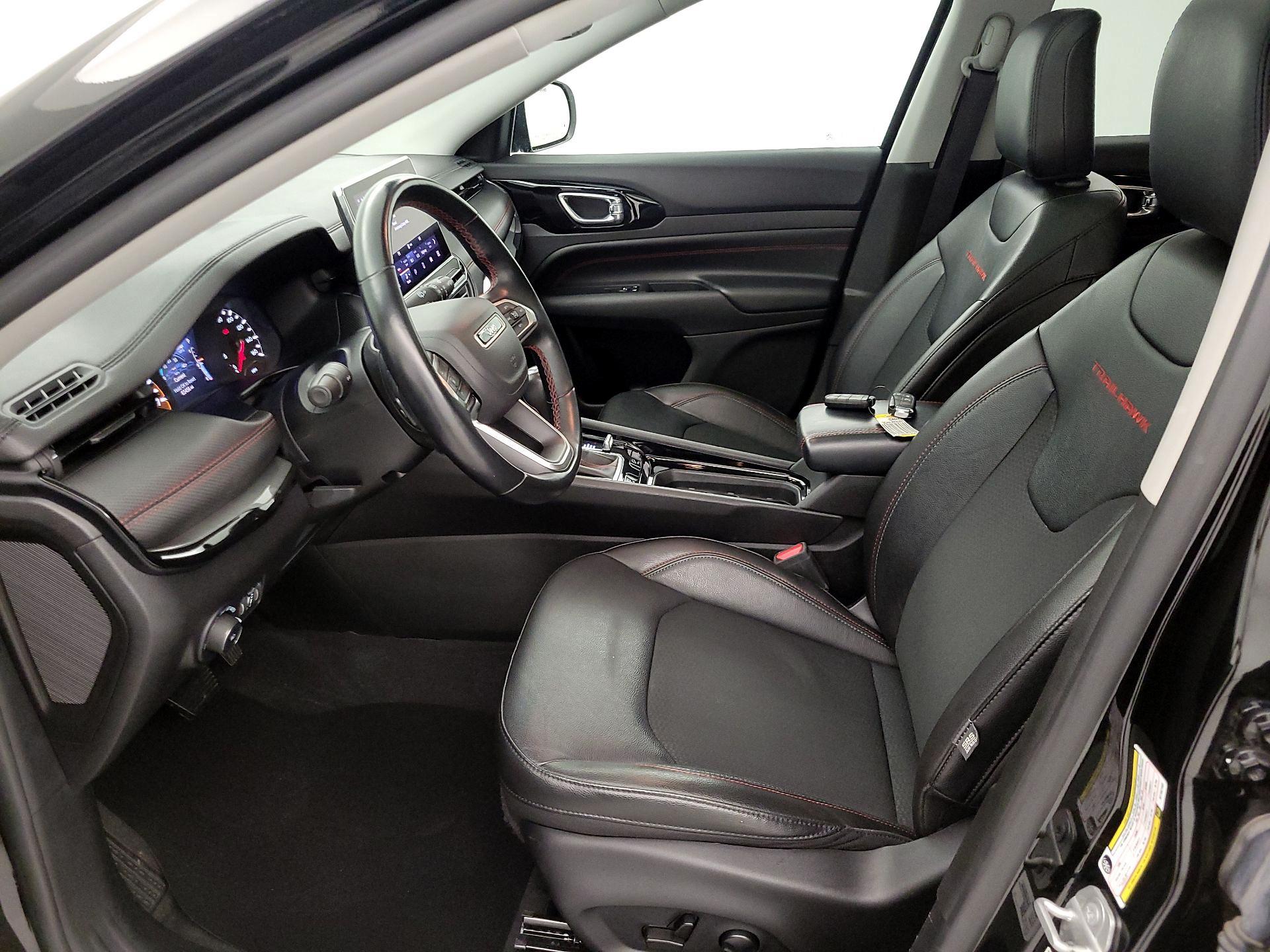 Thumbnail: 2022 Jeep Compass - 11