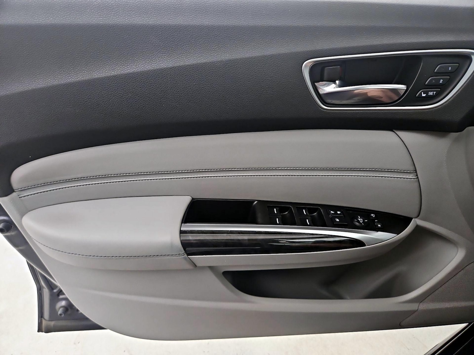 2019 Acura TLX Advance Package - Photo 13