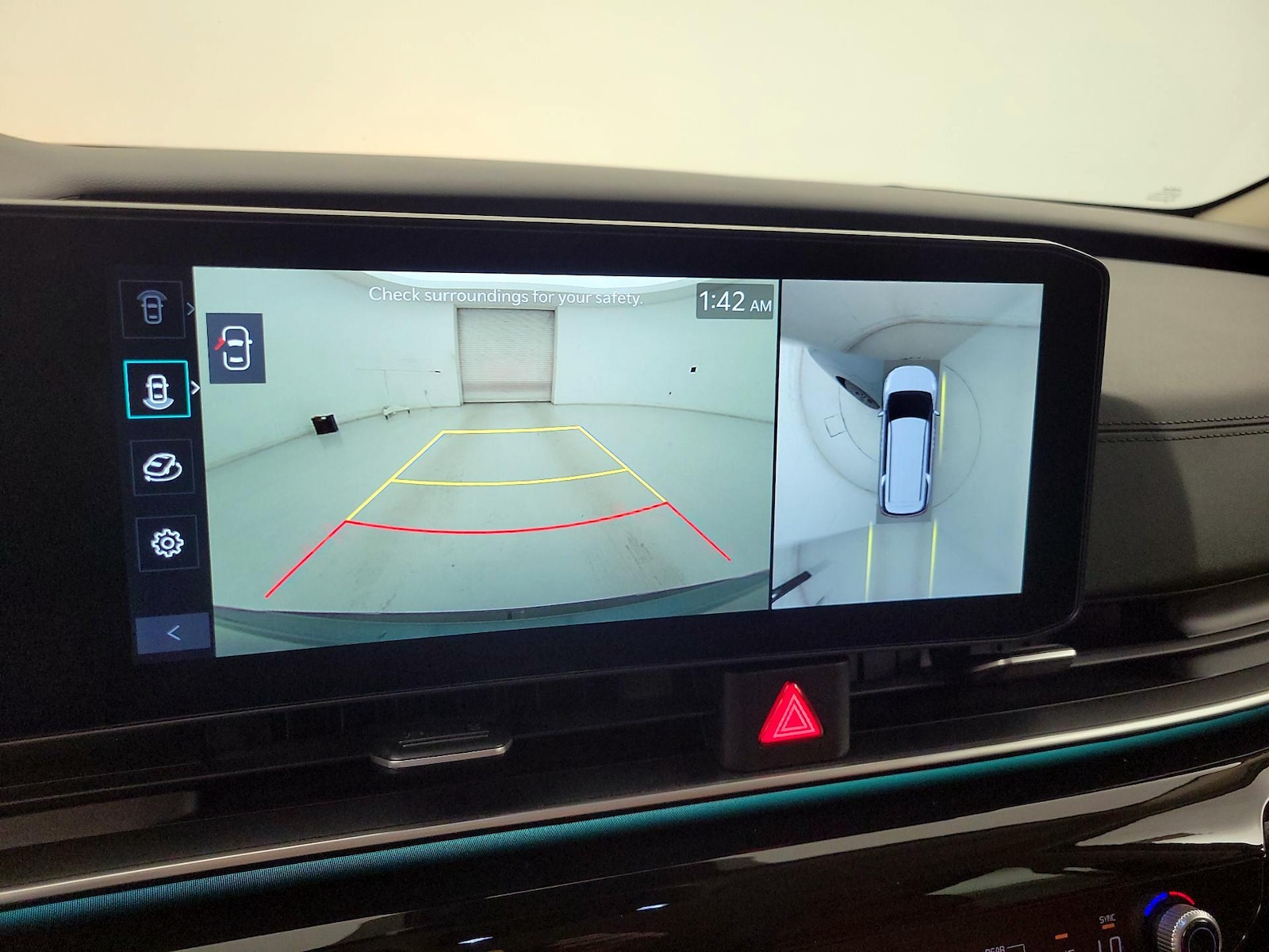 2026 Kia Carnival SX Prestige - Photo 16