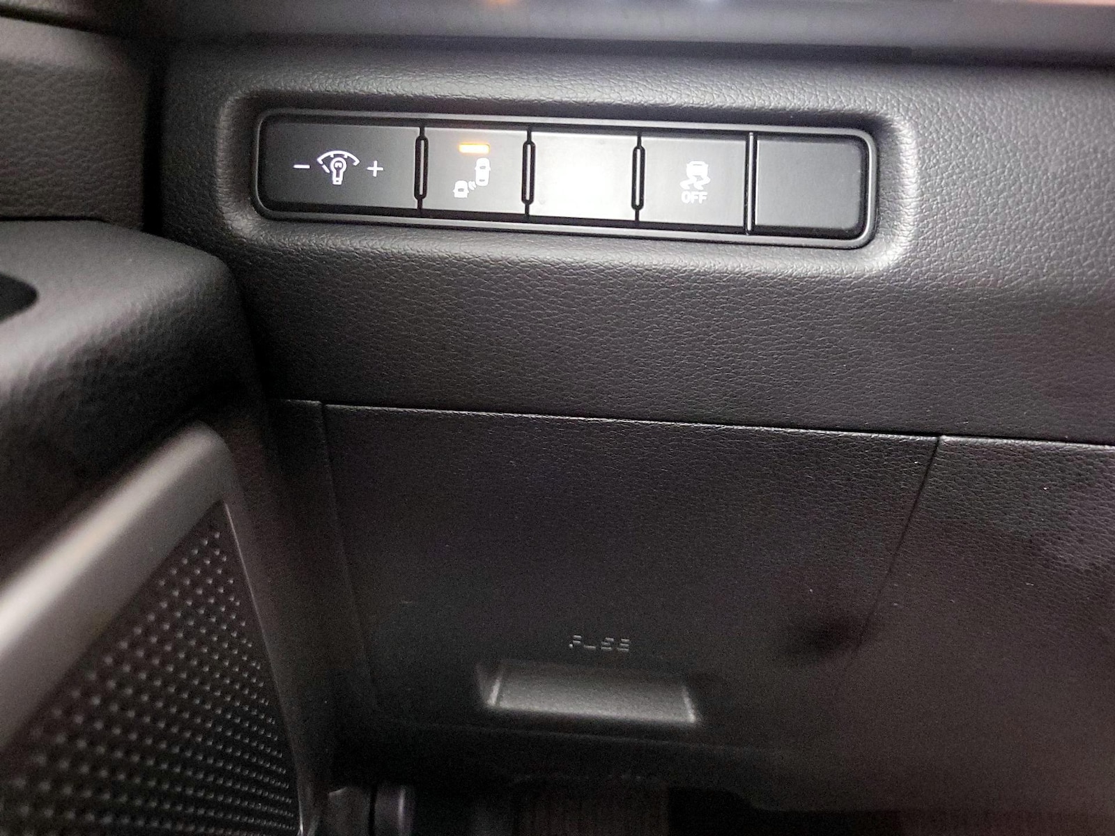 2022 Kia Telluride S - Photo 14