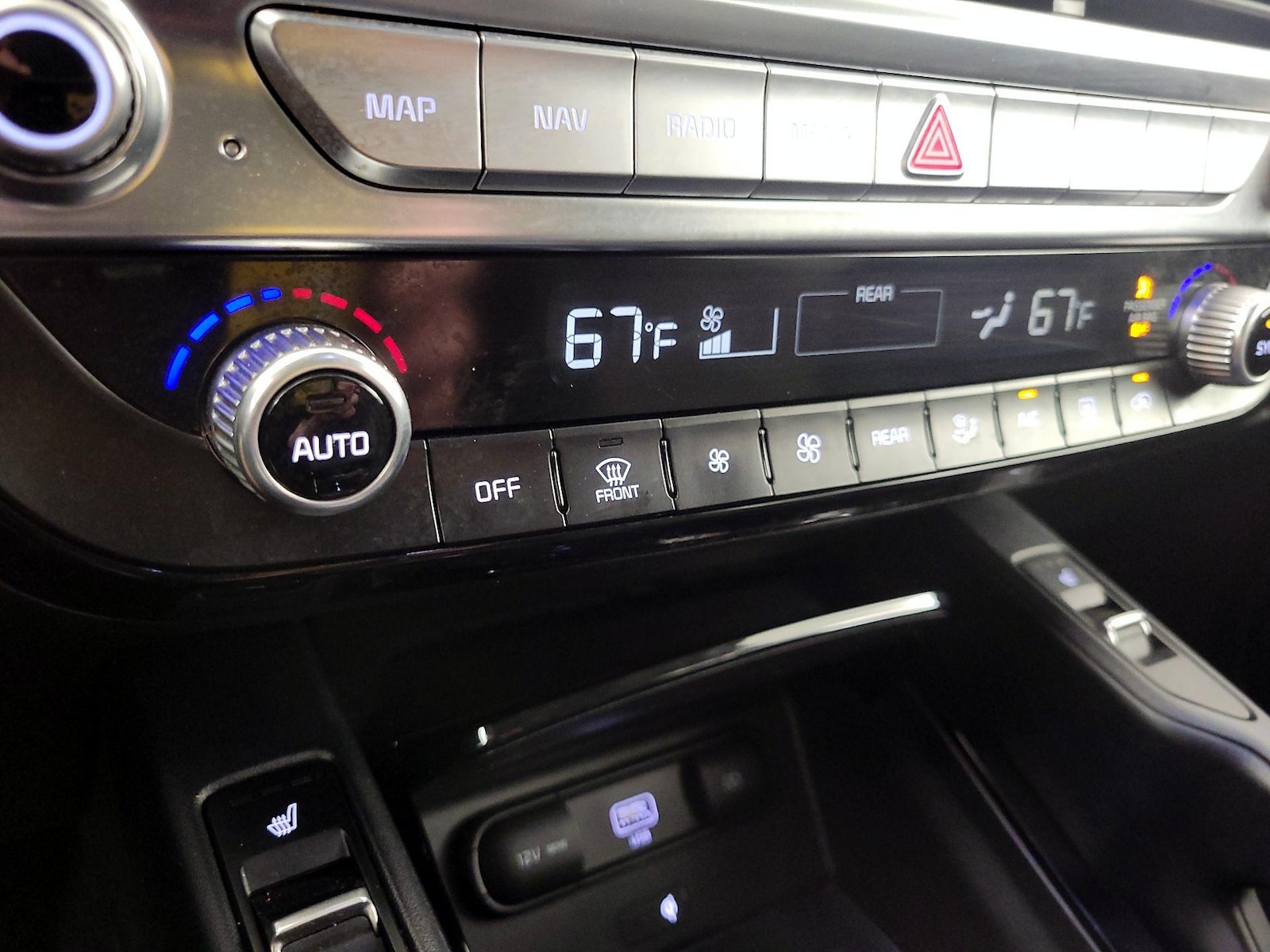 2022 Kia Telluride S - Photo 18