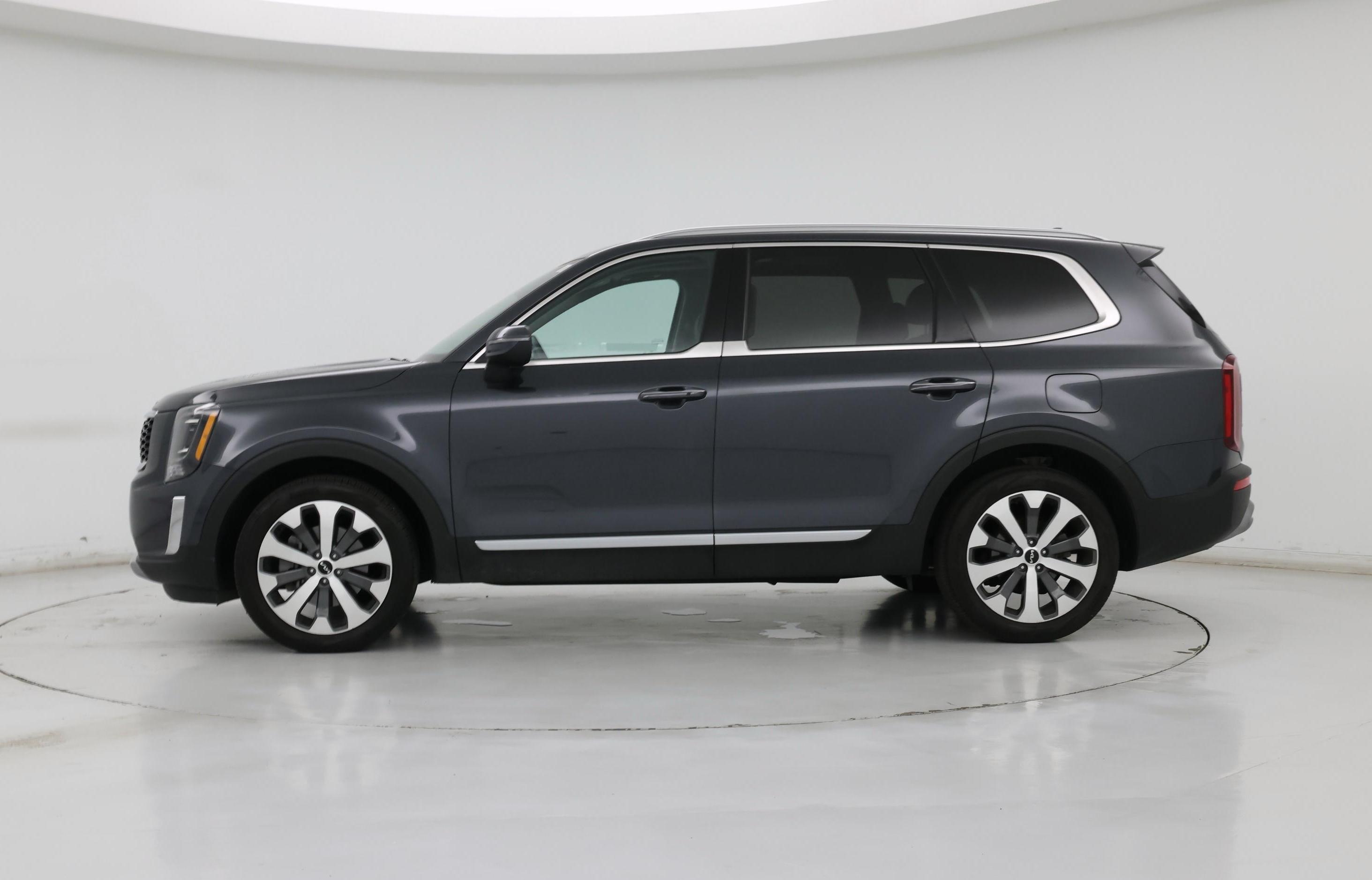 Thumbnail: 2022 Kia Telluride - 3