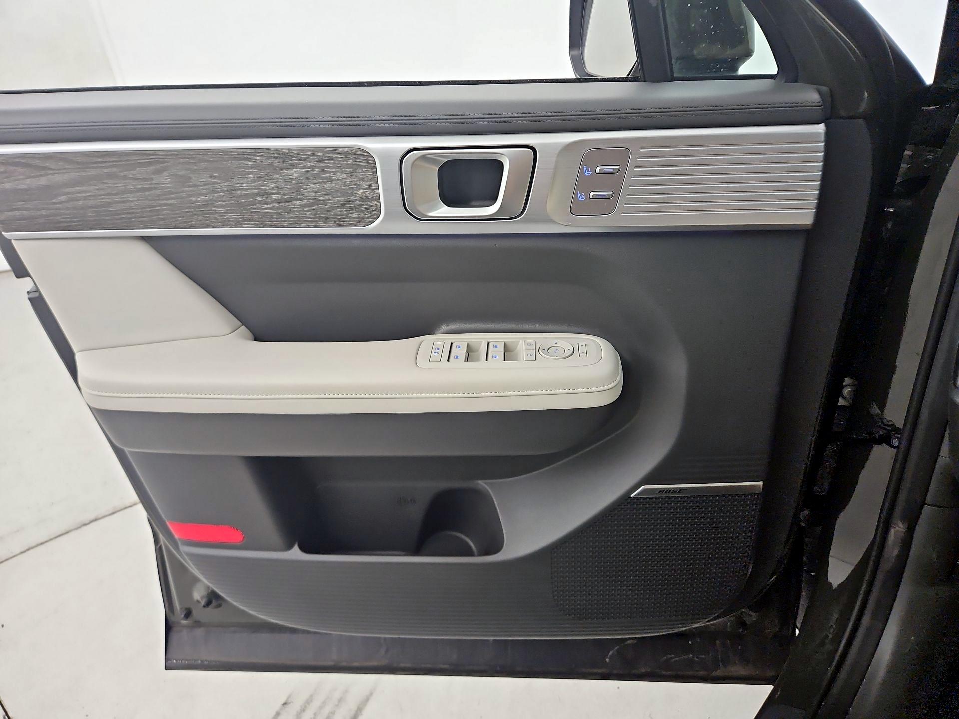 Thumbnail: 2024 Hyundai Santa Fe - 12