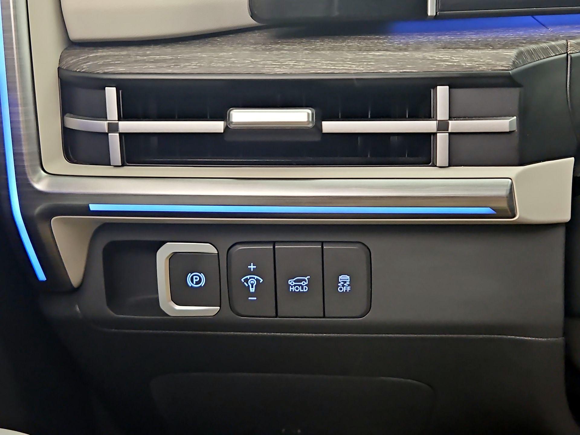 Thumbnail: 2024 Hyundai Santa Fe - 13