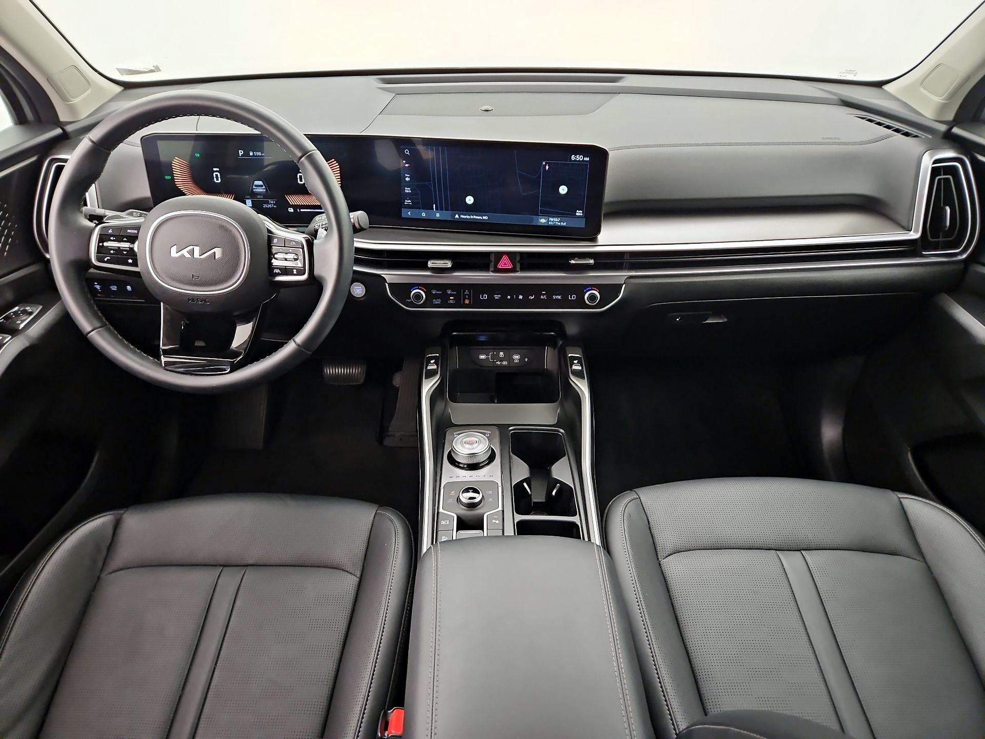Thumbnail: 2025 Kia Sorento - 9