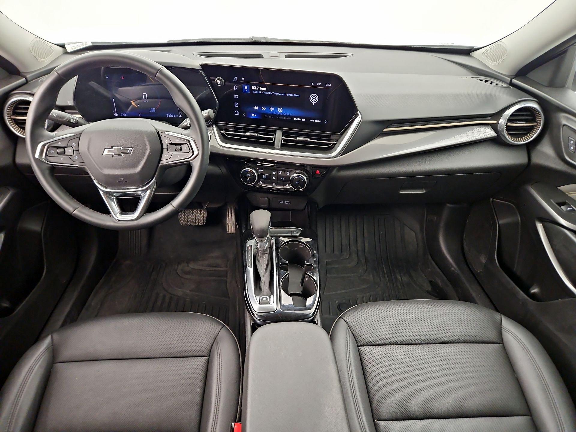 Thumbnail: 2025 Chevrolet Trax - 9