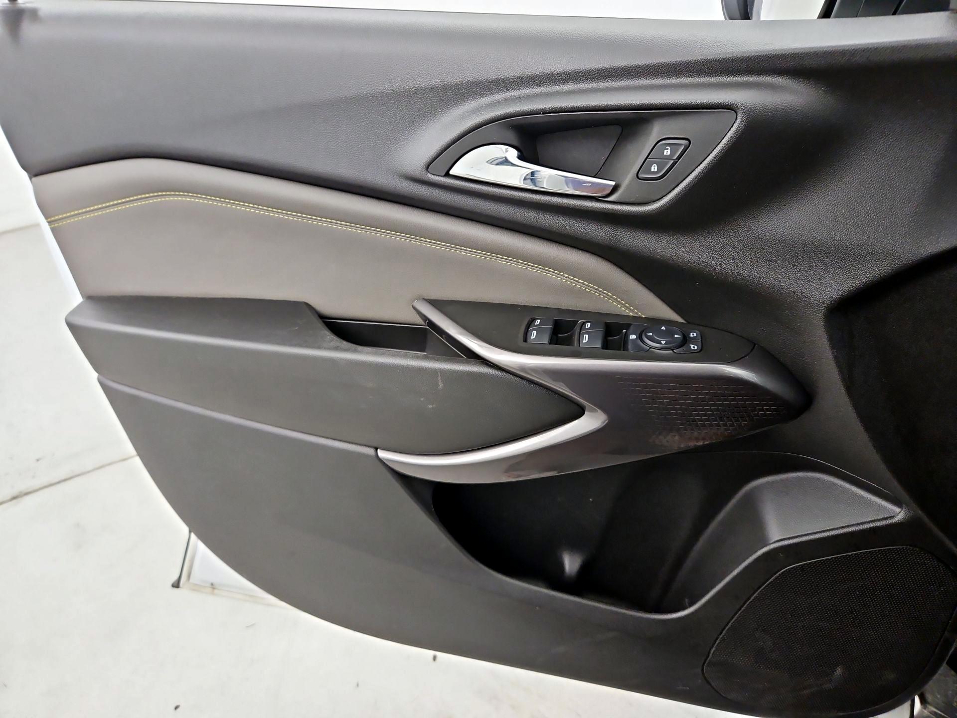Thumbnail: 2025 Chevrolet Trax - 12