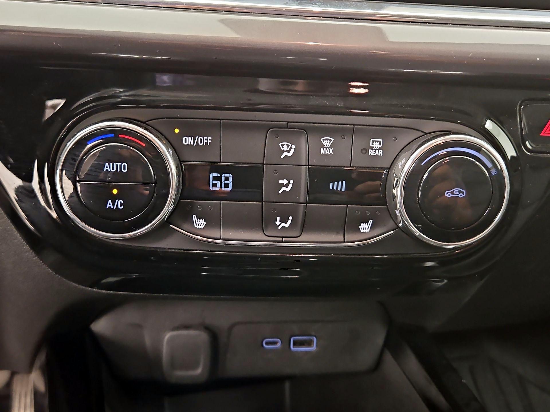 Thumbnail: 2025 Chevrolet Trax - 16