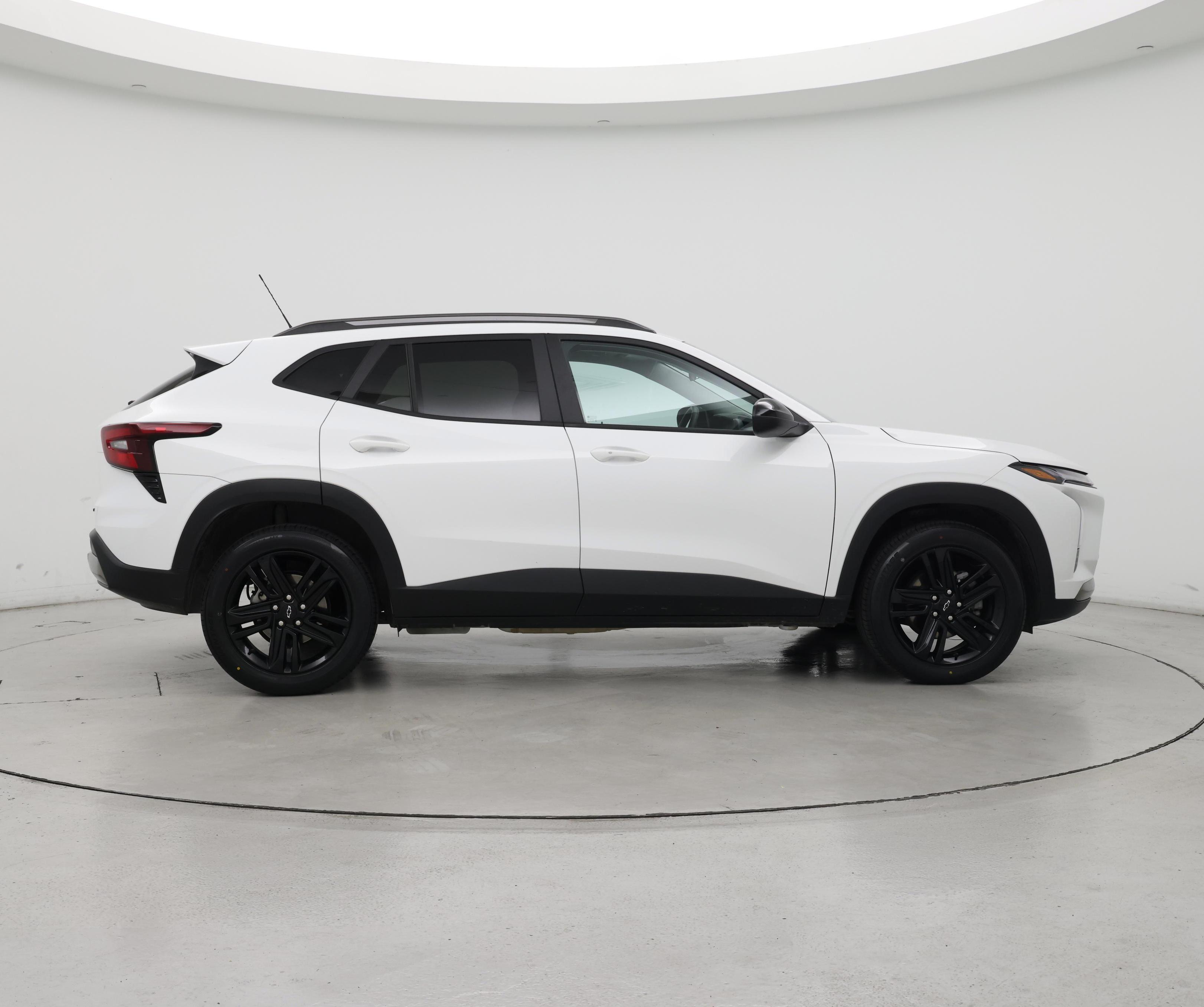 Thumbnail: 2025 Chevrolet Trax - 7