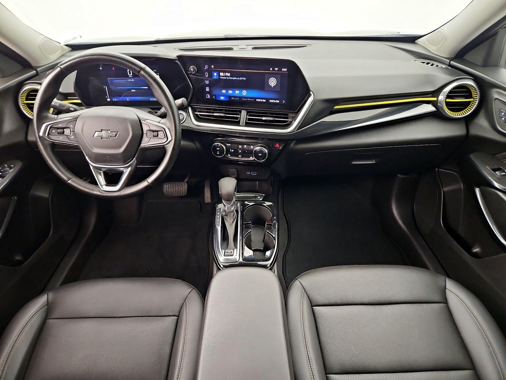 Thumbnail: 2025 Chevrolet Trax - 9