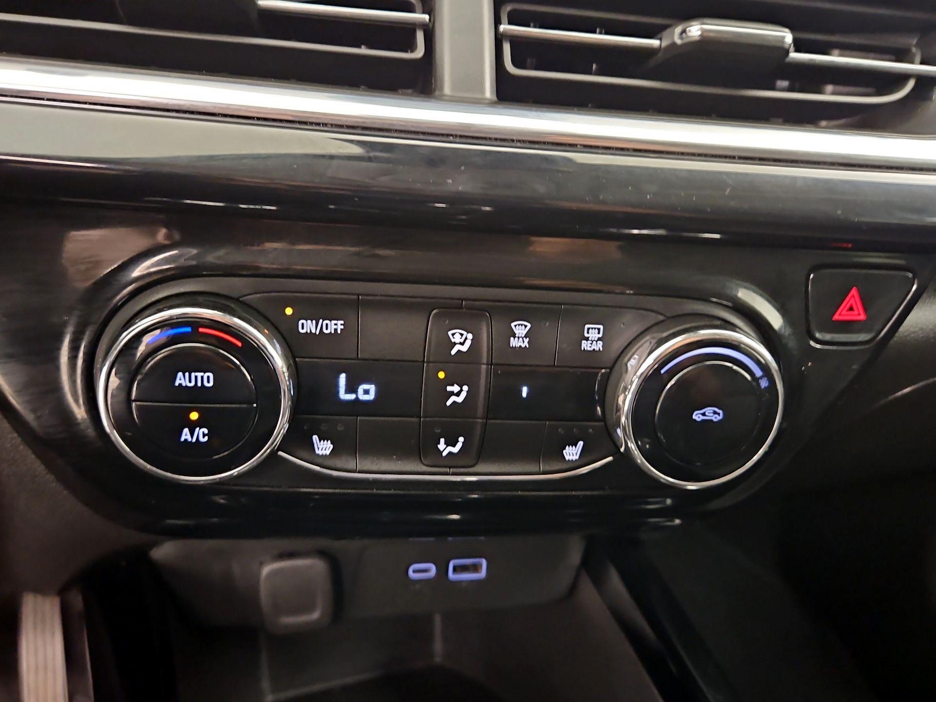 Thumbnail: 2025 Chevrolet Trax - 16