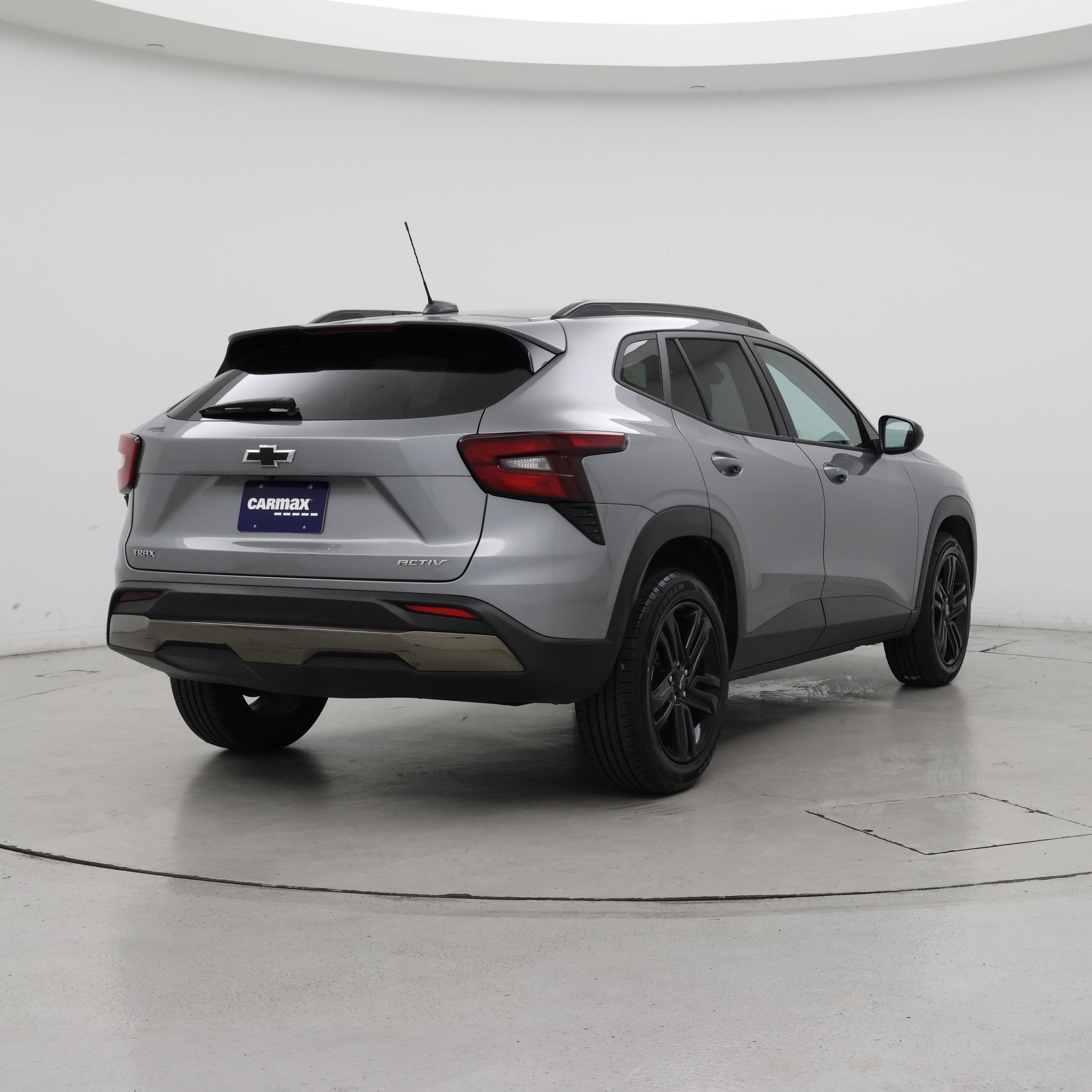Thumbnail: 2025 Chevrolet Trax - 8