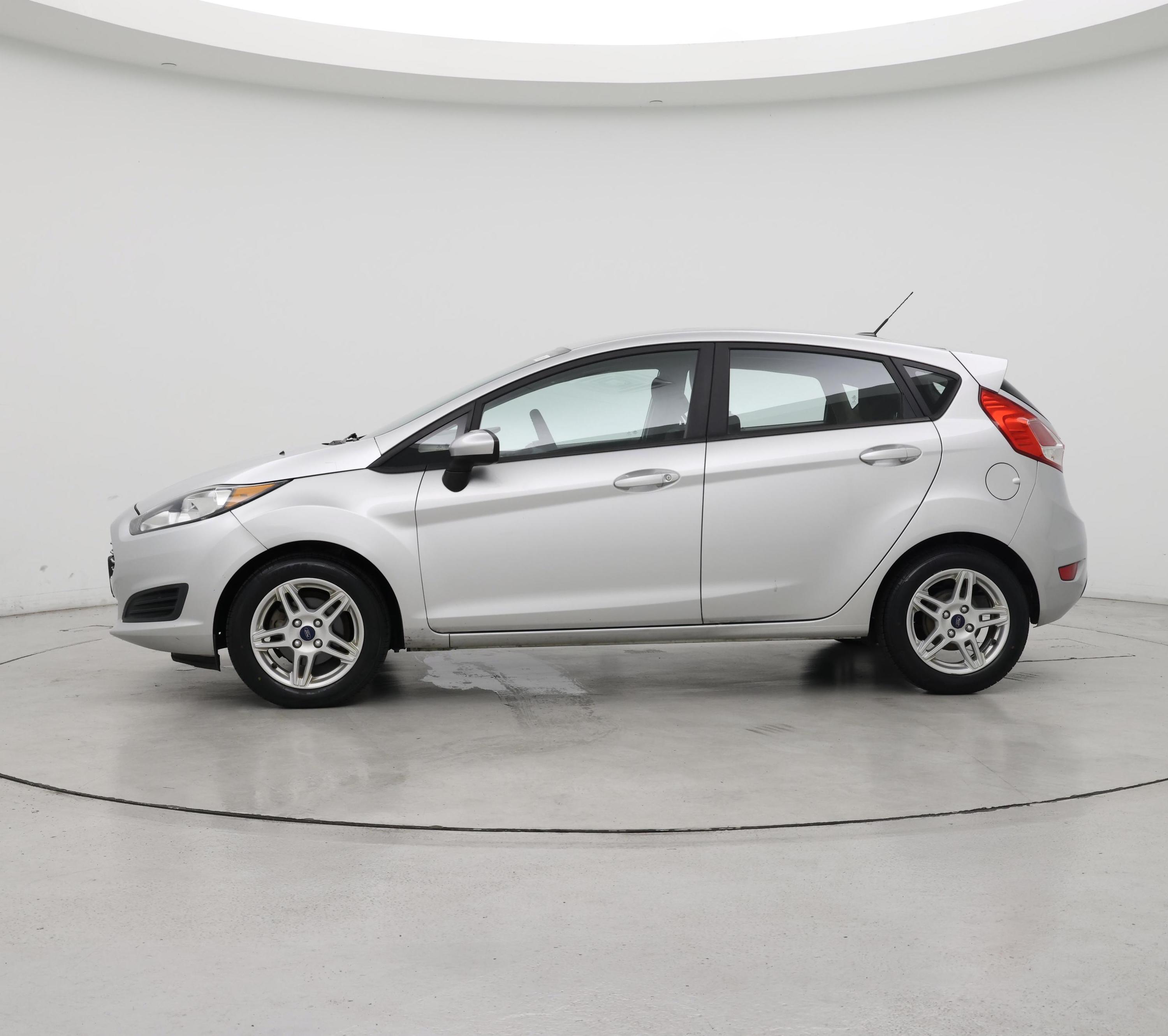 Thumbnail: 2017 Ford Fiesta - 3