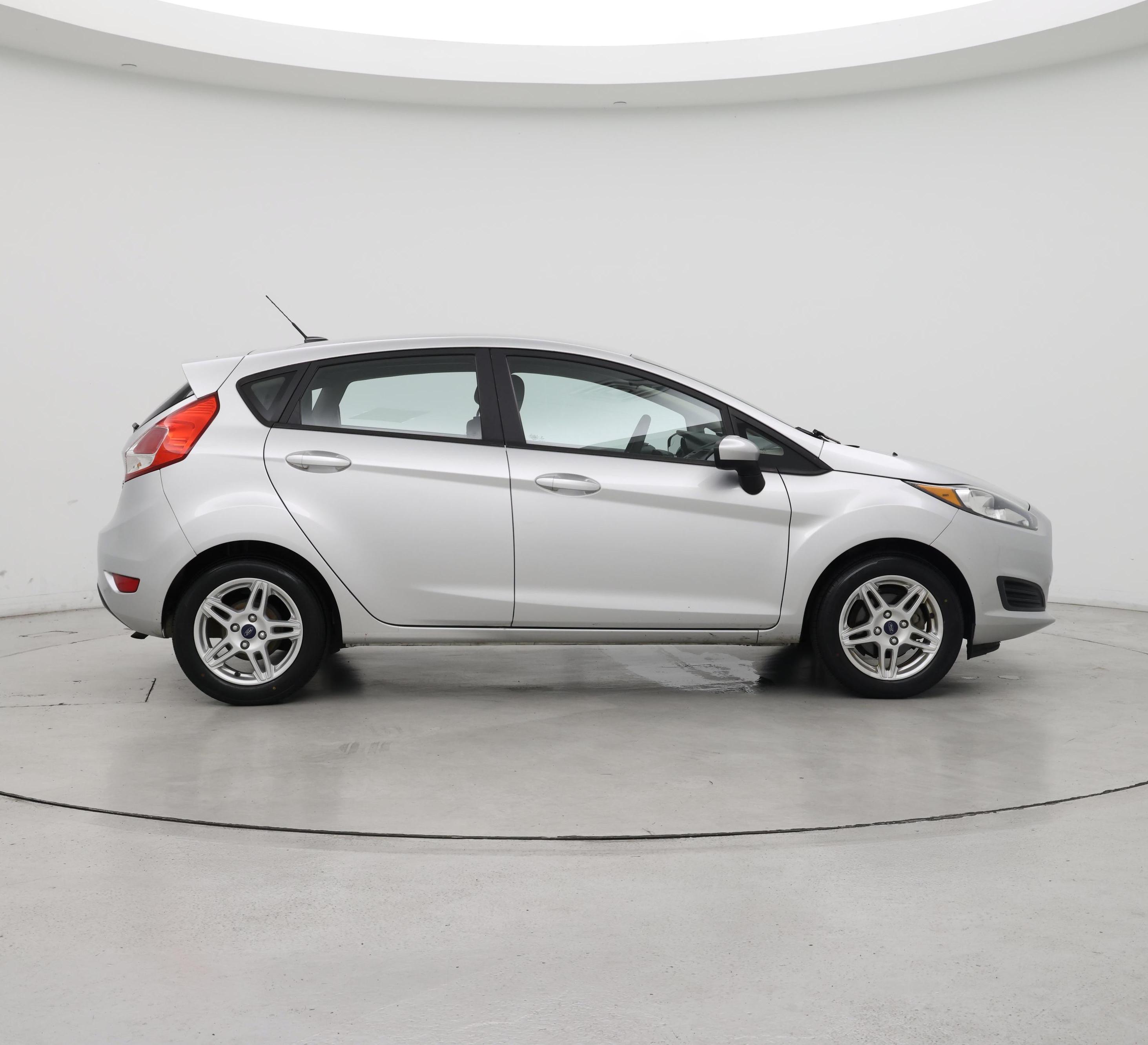 Thumbnail: 2017 Ford Fiesta - 7